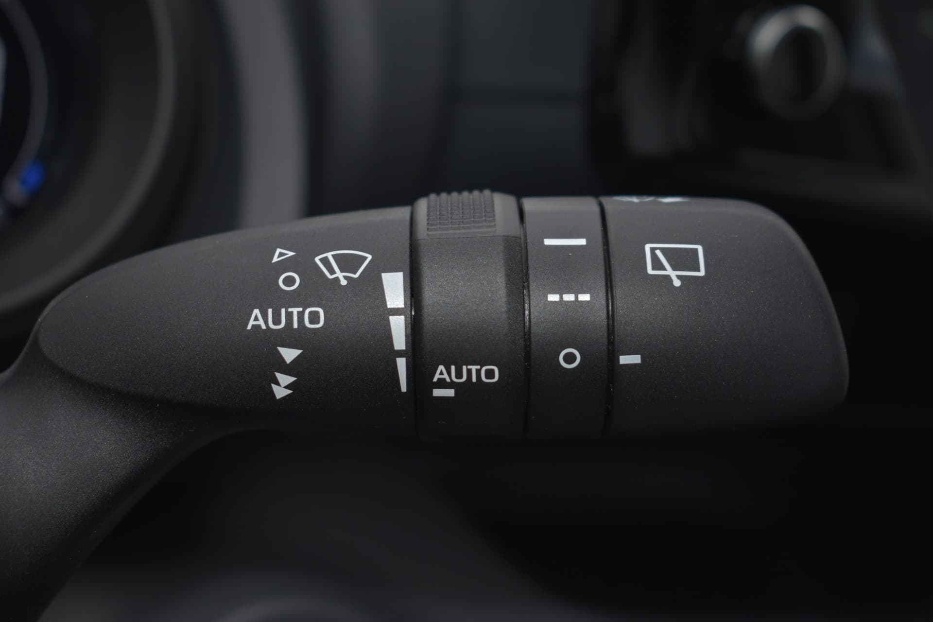 Toyota Yaris 1.5 VVT-i Dynamic Handgeschakeld 126pk thumbnail 12