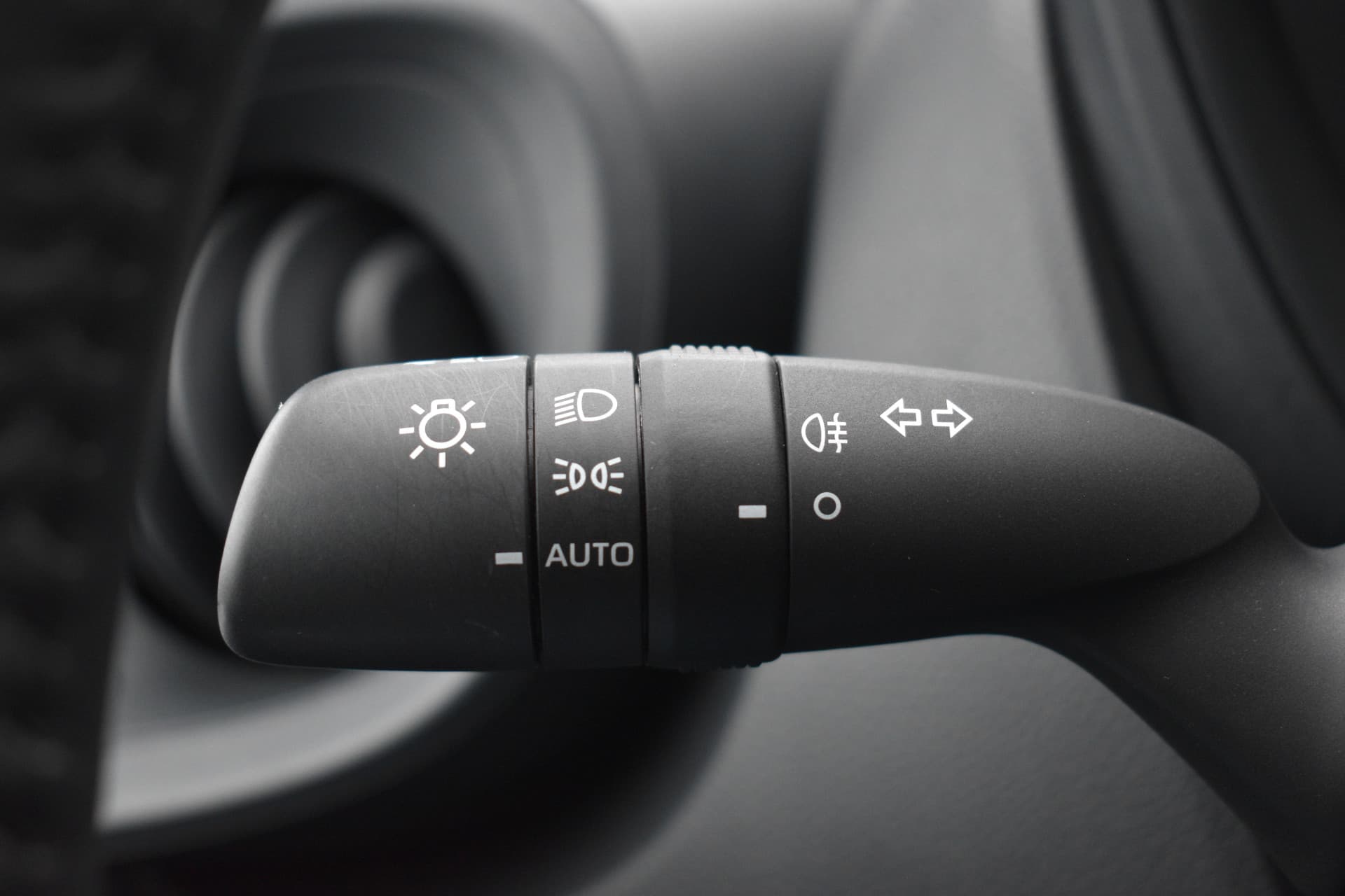 Toyota Aygo X 1.0 VVT-i S-CVT Play Automaat 72pk thumbnail 10