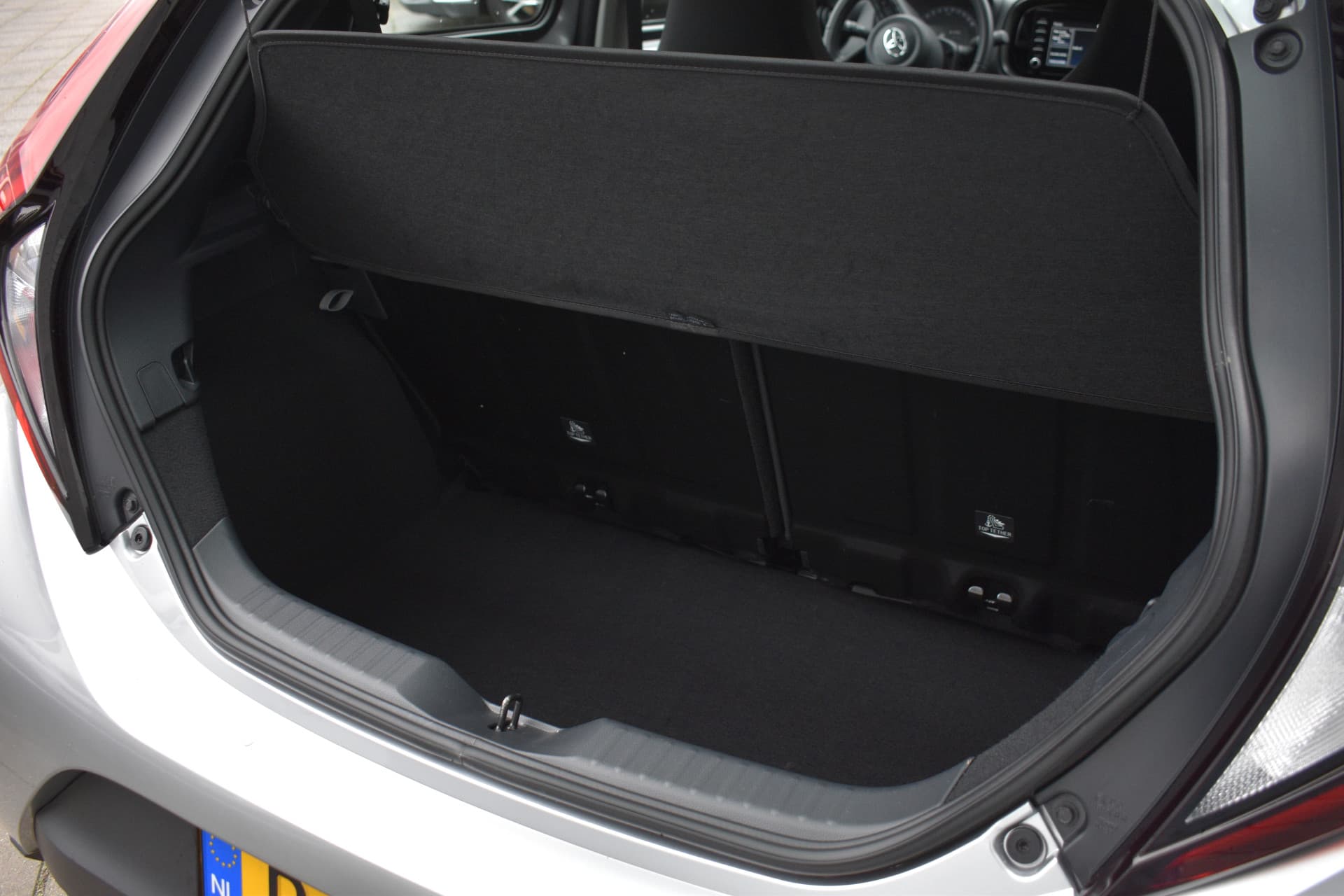 Toyota Aygo X 1.0 VVT-i S-CVT Play Automaat 72pk thumbnail 17