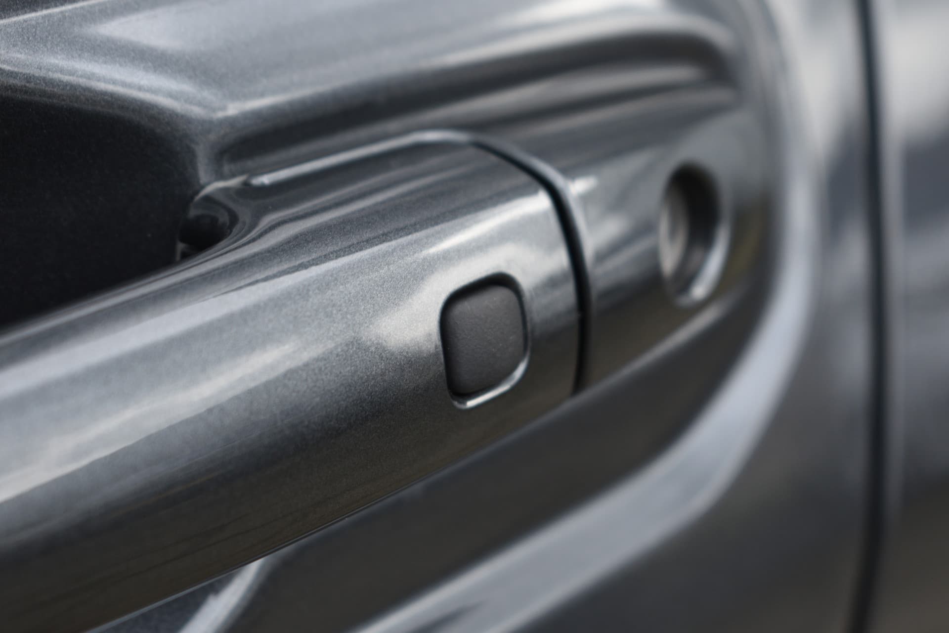 Toyota Urban Cruiser Dynamic 61 kWh Automaat 174pk thumbnail 2