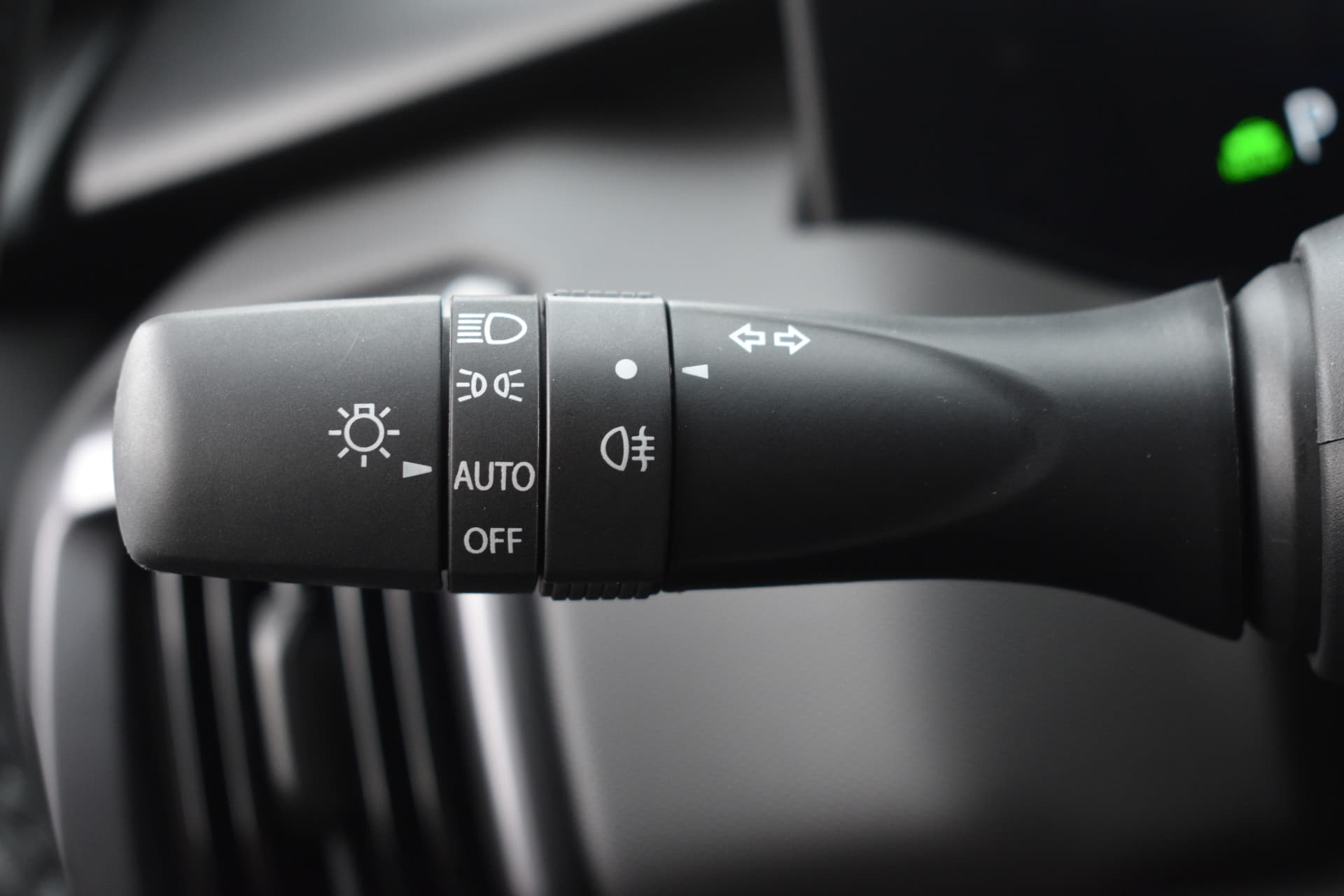 Toyota Urban Cruiser Dynamic 61 kWh Automaat 174pk thumbnail 11