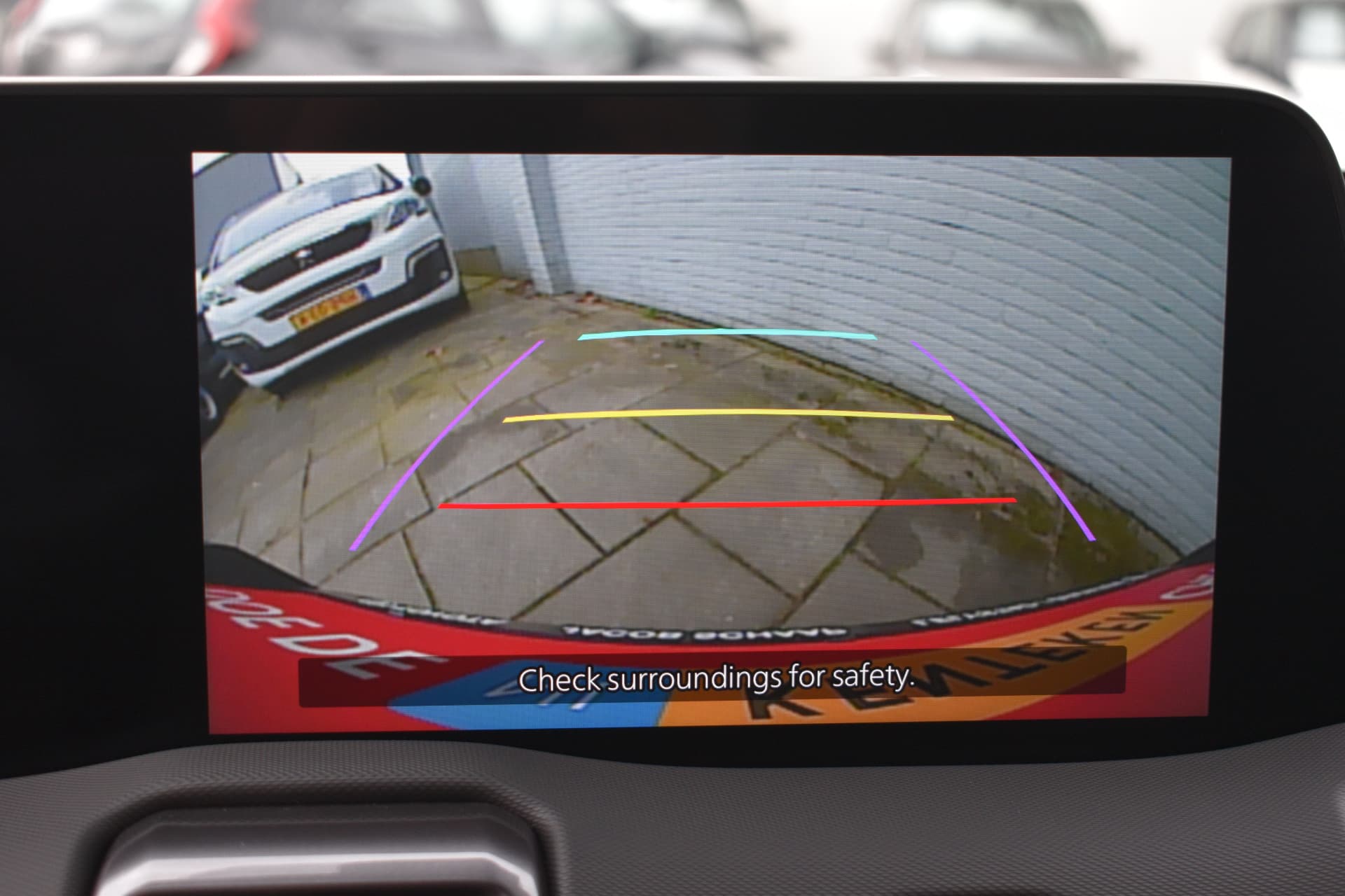 Toyota Urban Cruiser Dynamic 61 kWh Automaat 174pk thumbnail 19