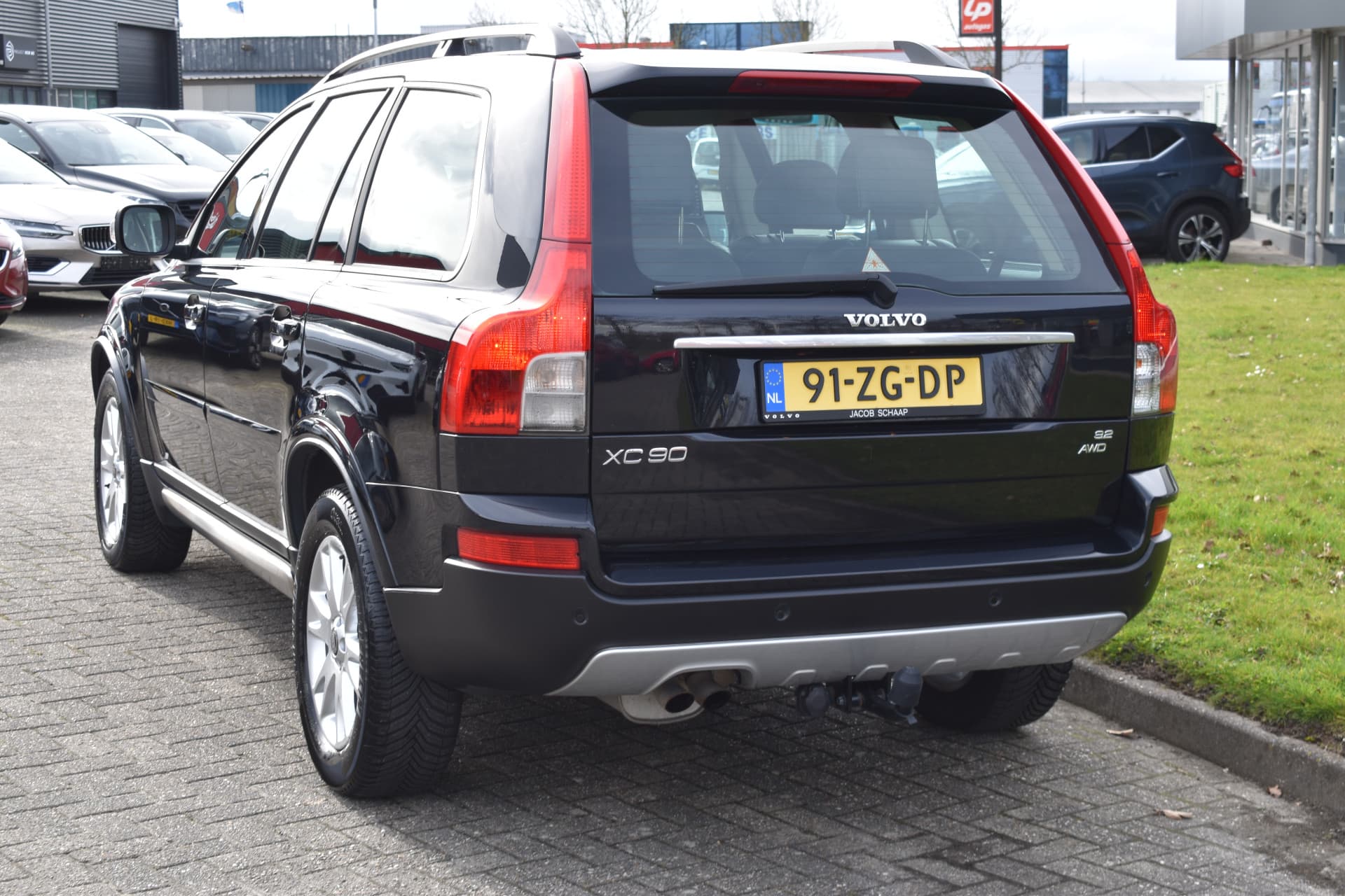 Volvo XC90 3.2 AWD 238PK Aut. 6-cilinder Sport thumbnail 13