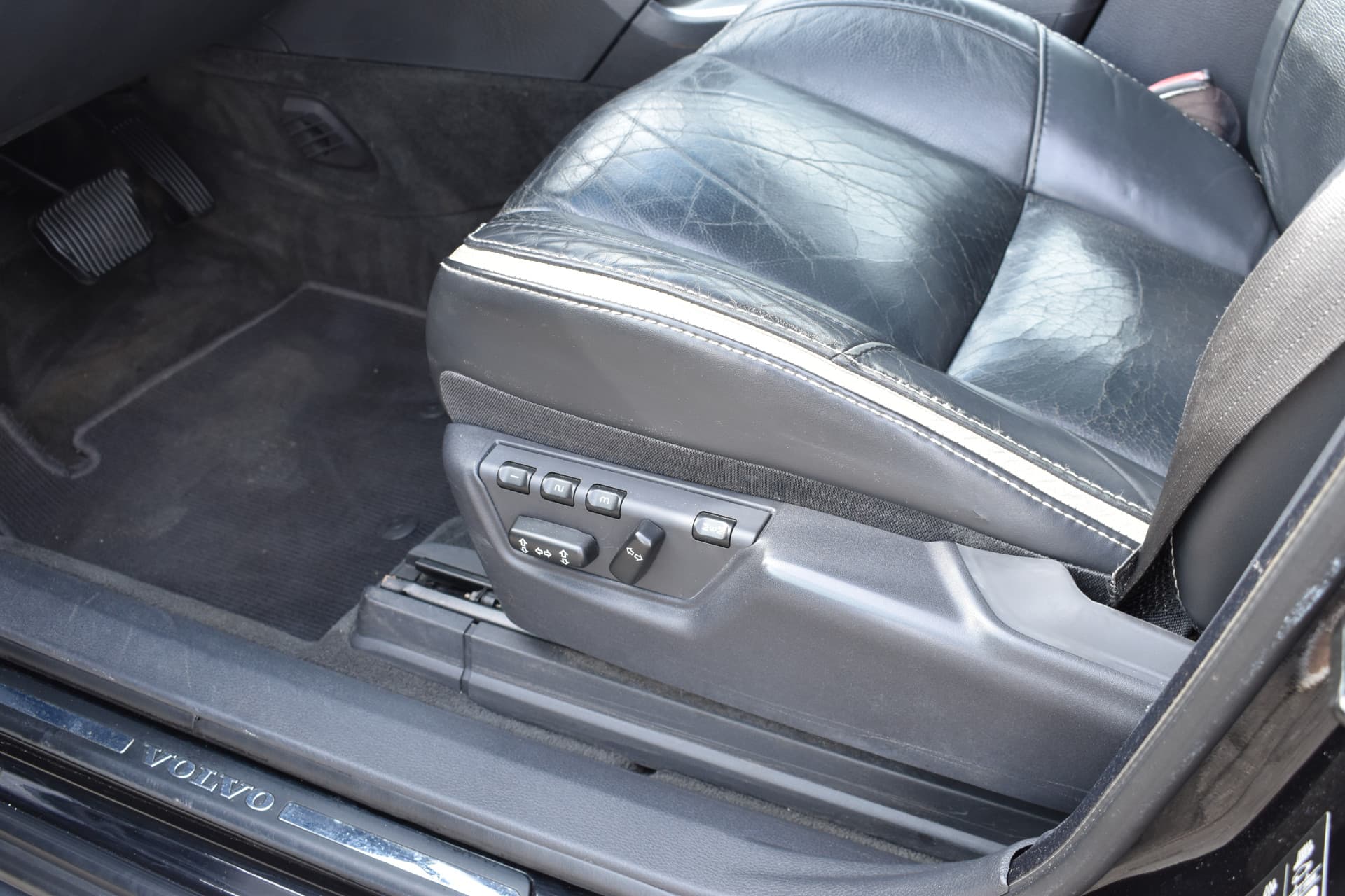 Volvo XC90 3.2 AWD 238PK Aut. 6-cilinder Sport thumbnail 25