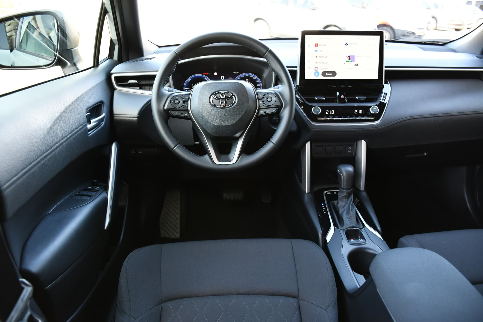 Toyota Corolla Cross Hybrid 140 Style Automaat 140pk thumbnail 2