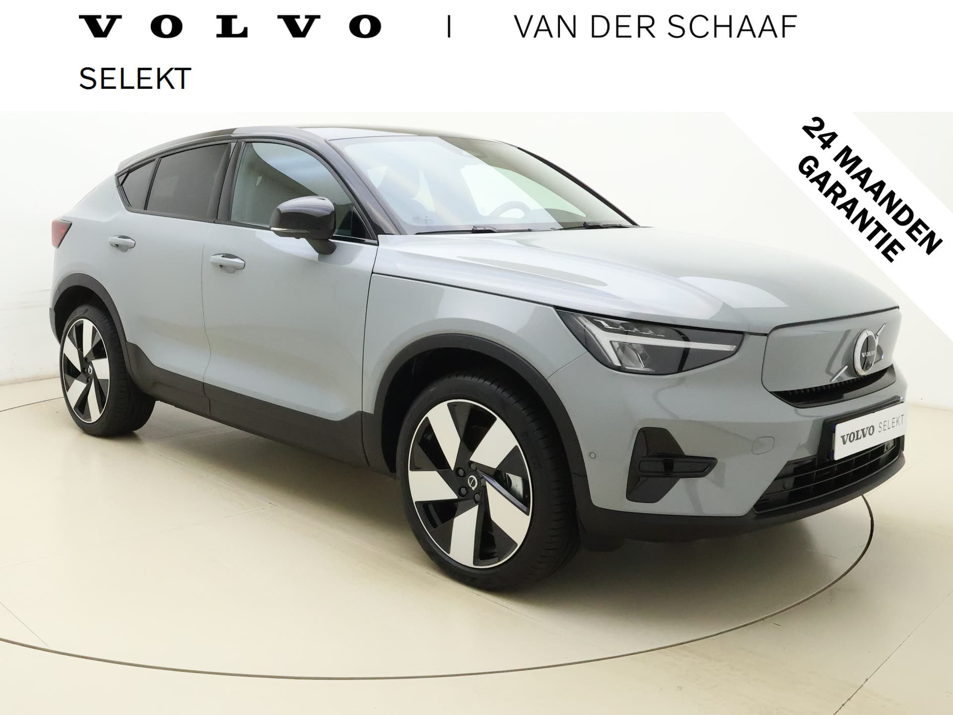 Volvo EC40 Extended Range Ultra / 20'' / Nubuck / Trekhaak / 360 Camera / Elektr. Stoelen / Harman&Kardon Audio / Getint glas / Panoramadak /