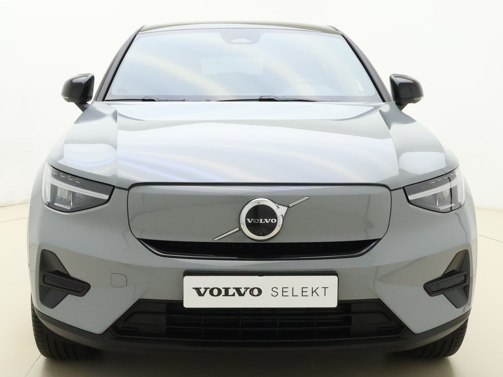 Volvo EC40 Extended Range Ultra / 20'' / Nubuck / Trekhaak / 360 Camera / Elektr. Stoelen / Harman&Kardon Audio / Getint glas / Panoramadak / thumbnail 5