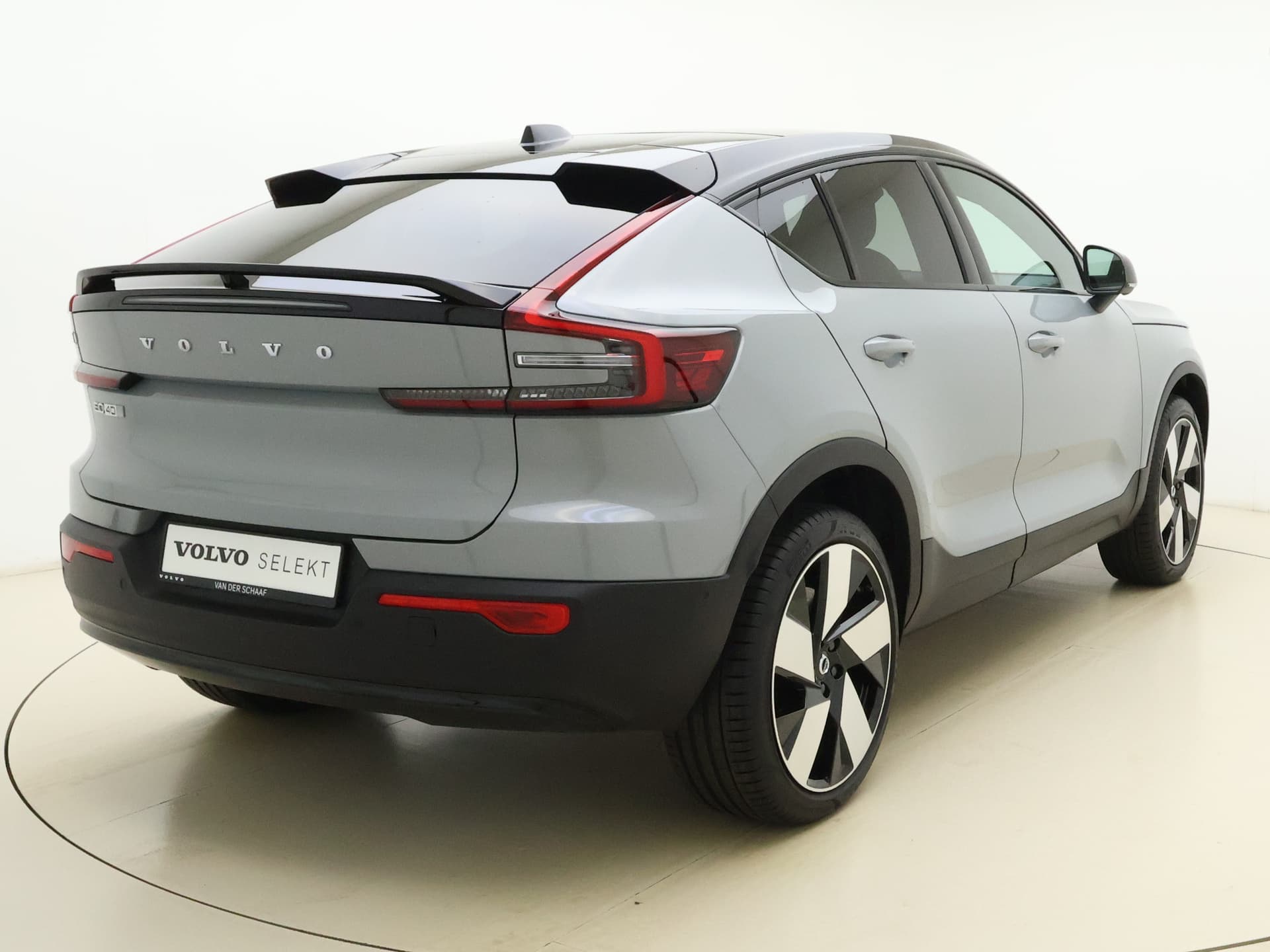 Volvo EC40 Extended Range Ultra / 20'' / Nubuck / Trekhaak / 360 Camera / Elektr. Stoelen / Harman&Kardon Audio / Getint glas / Panoramadak / thumbnail 11