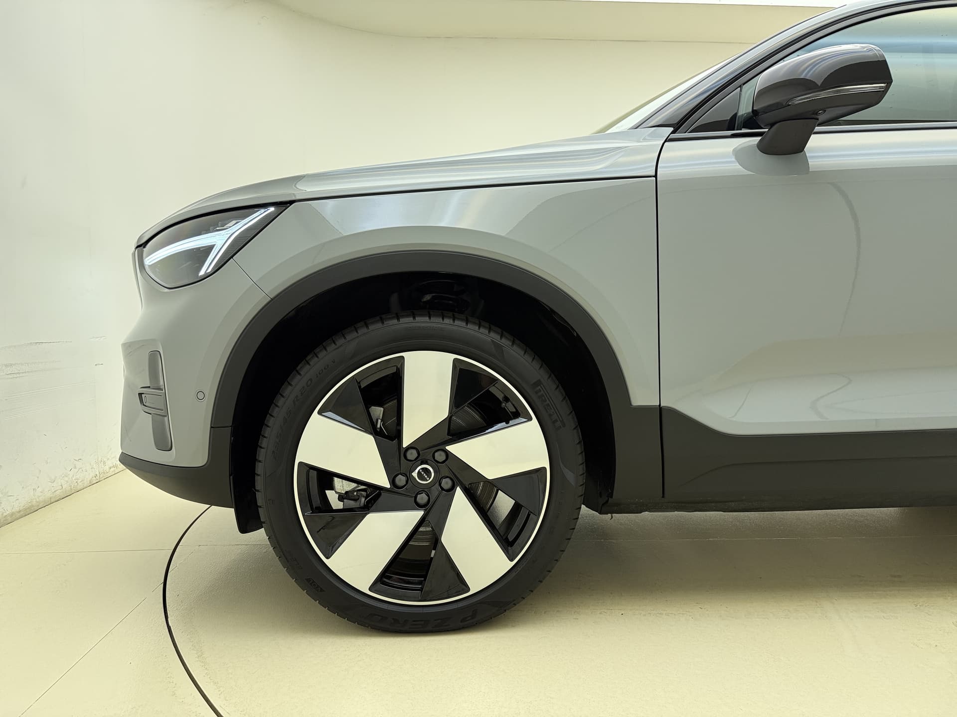 Volvo EC40 Extended Range Ultra / 20'' / Nubuck / Trekhaak / 360 Camera / Elektr. Stoelen / Harman&Kardon Audio / Getint glas / Panoramadak / thumbnail 24