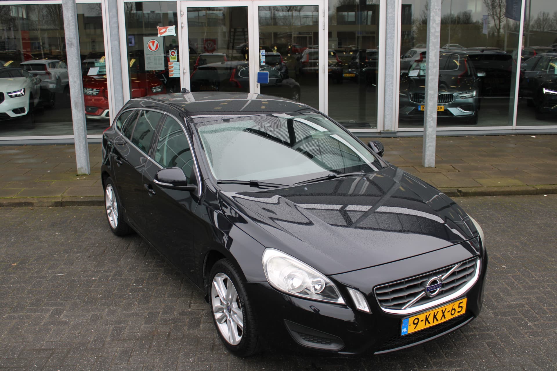 Volvo V60 T3 Automaat Momentum thumbnail 47