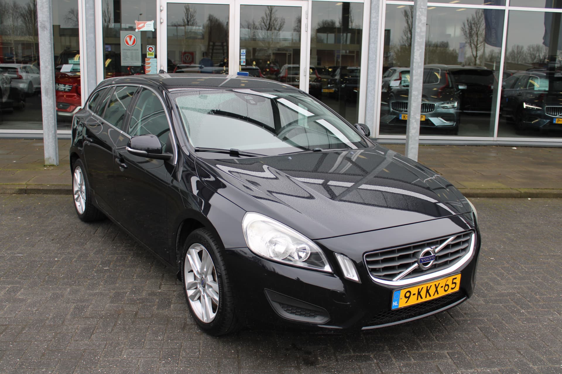 Volvo V60 T3 Automaat Momentum thumbnail 31