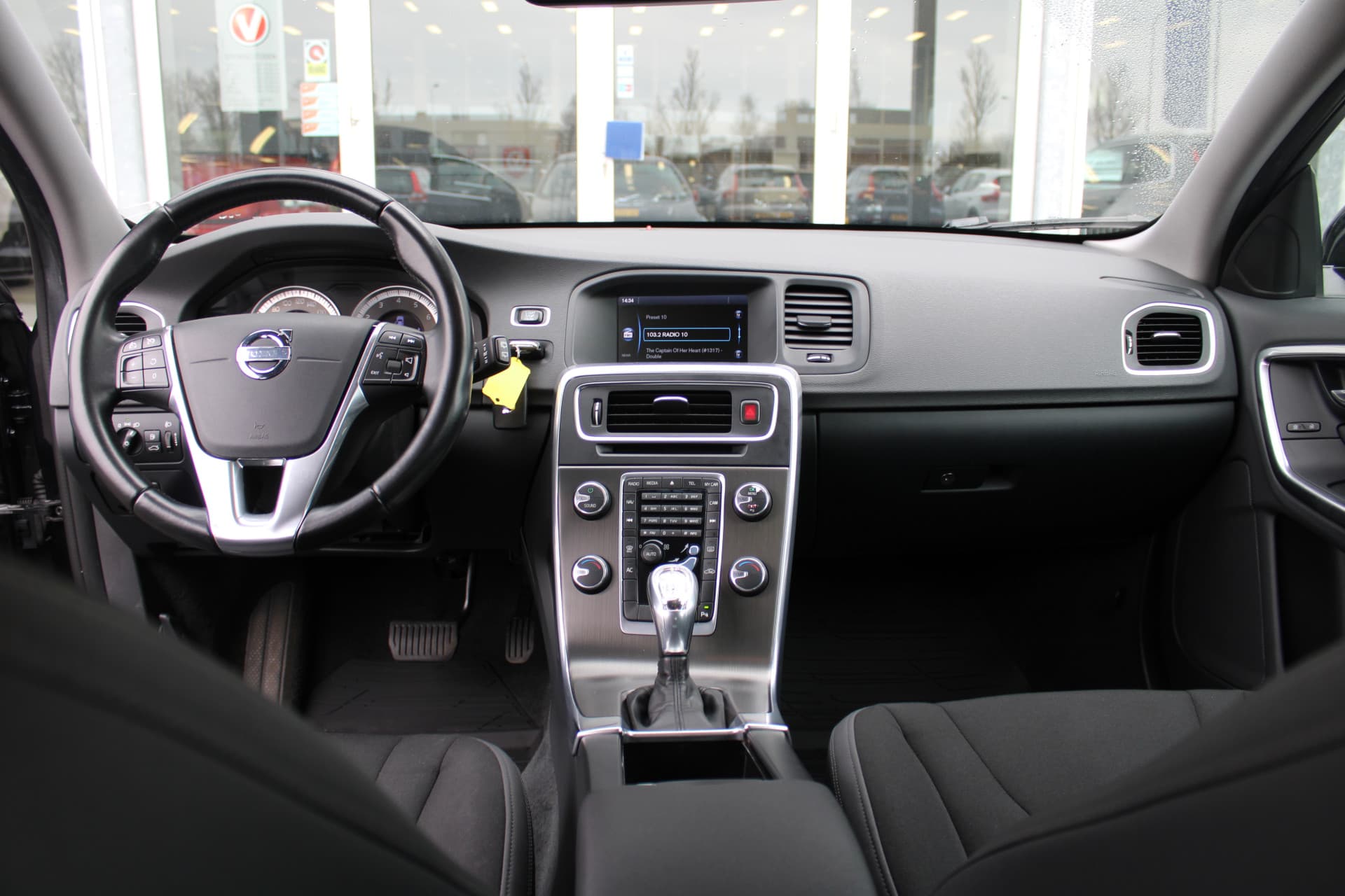 Volvo V60 T3 Automaat Momentum thumbnail 39