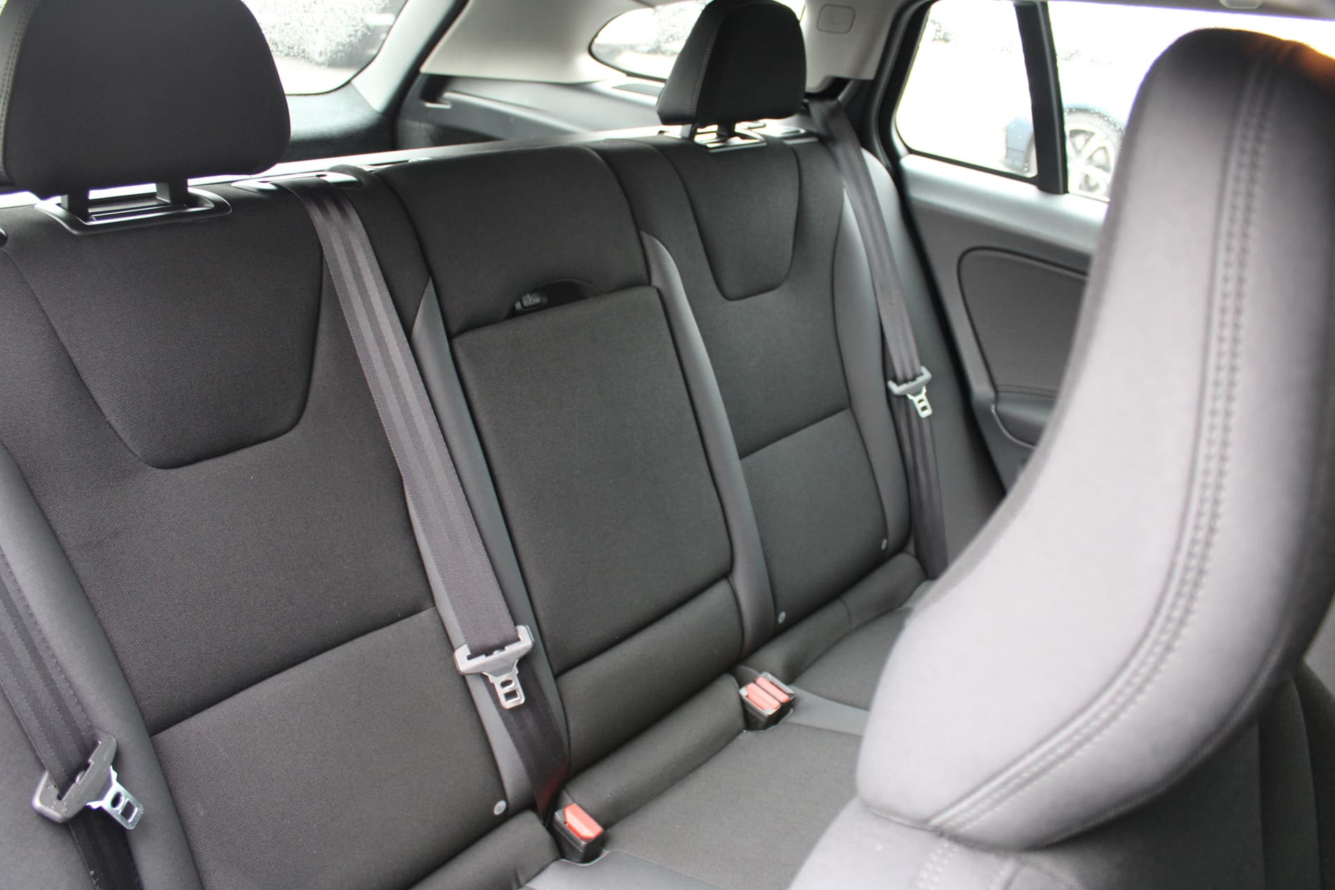 Volvo V60 T3 Automaat Momentum thumbnail 45