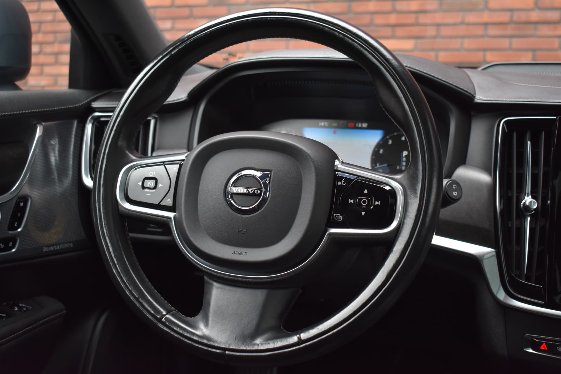 Volvo V90 Cross Country T5 255PK Inscription thumbnail 17