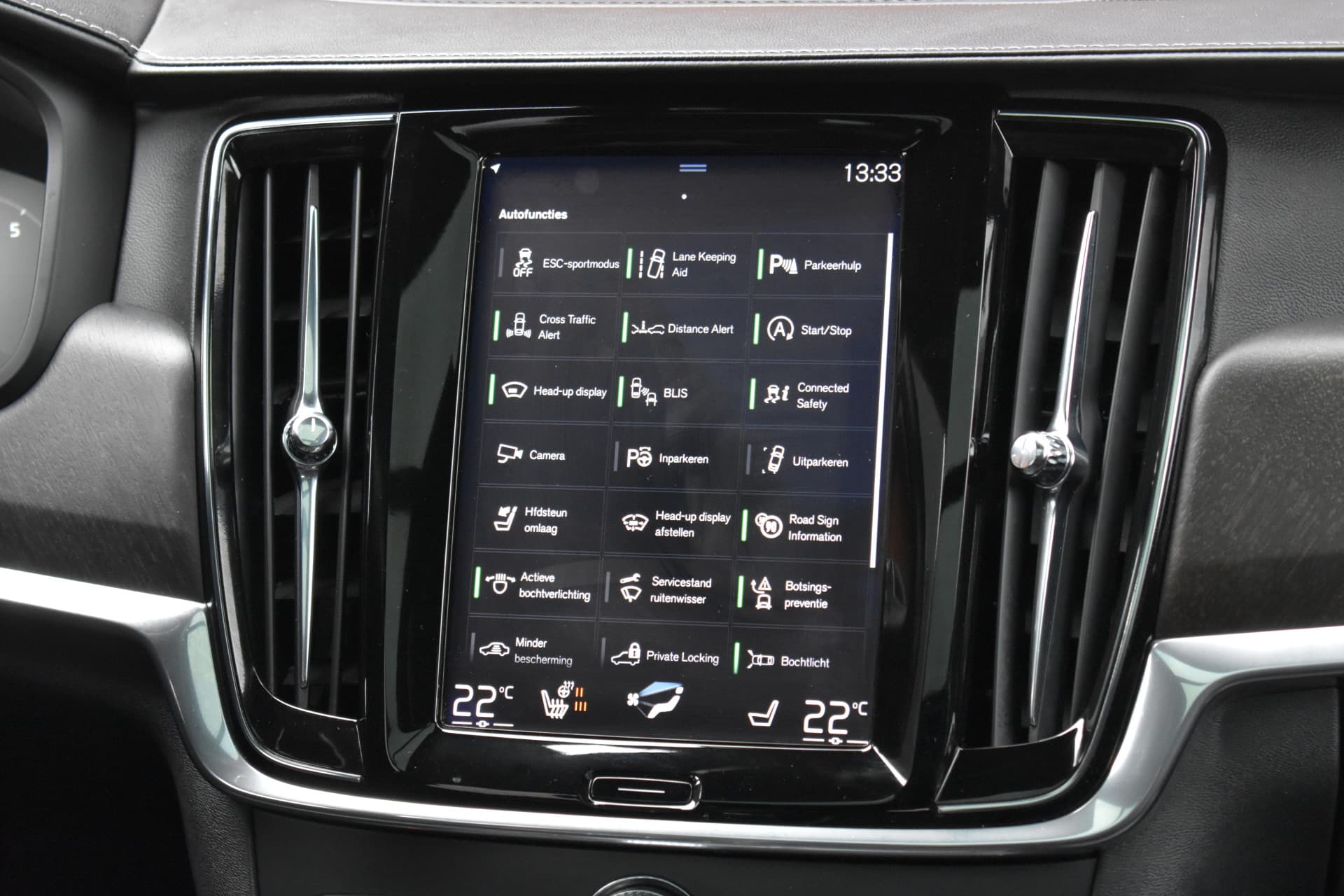 Volvo V90 Cross Country T5 255PK Inscription thumbnail 24