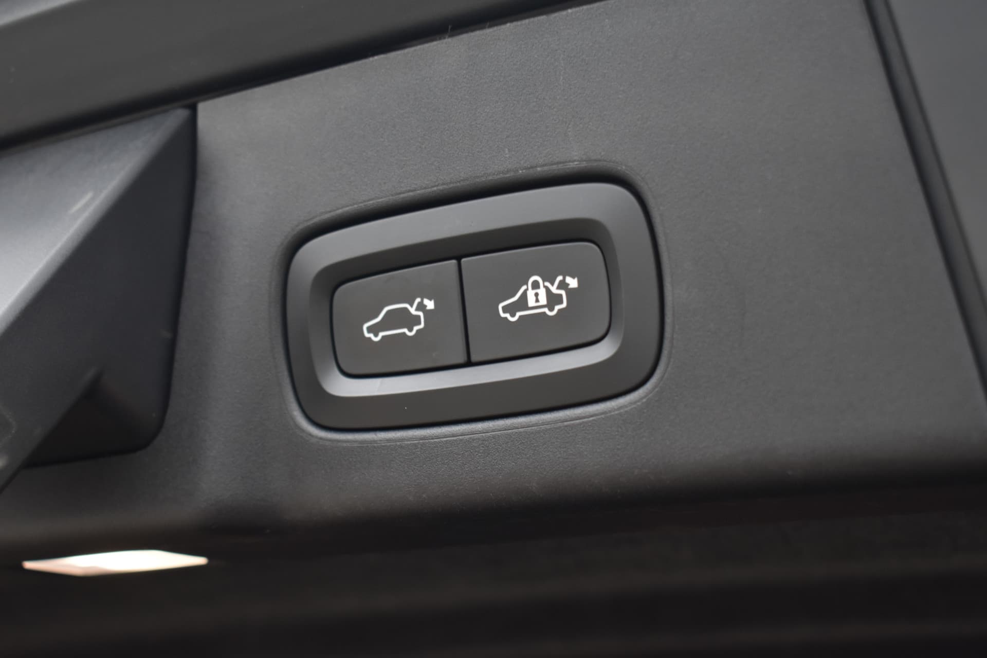 Volvo V90 Cross Country T5 255PK Inscription thumbnail 32