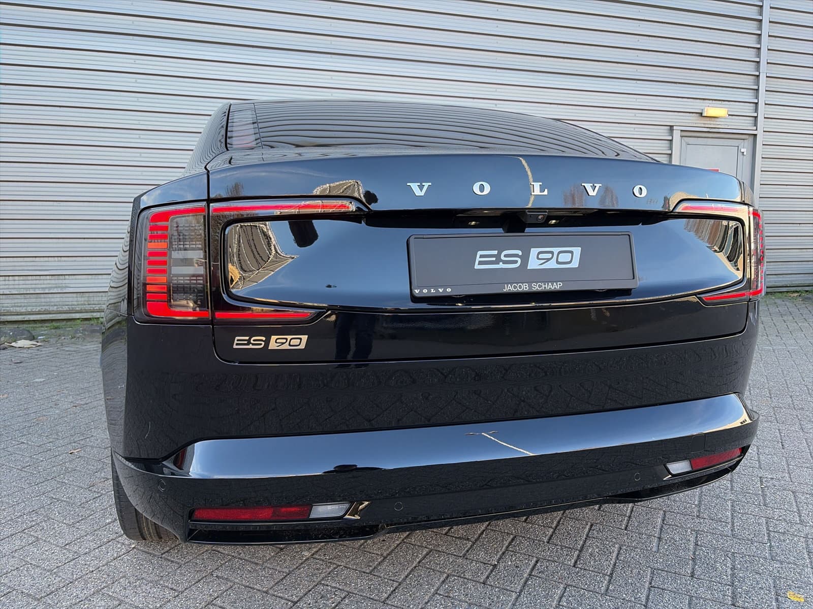 Volvo ES90 Ext. Range Plus Launch Edition 92 kWh / Uit voorraad leverbaar / Pilot Assist / thumbnail 5