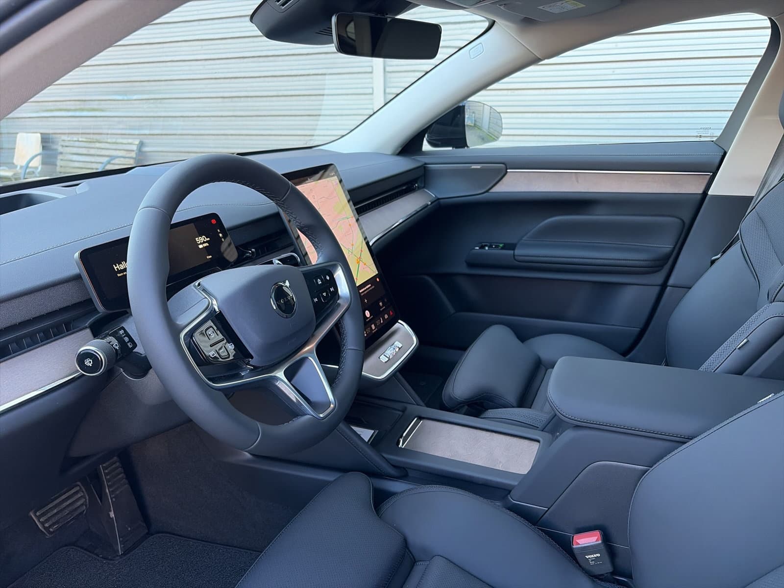 Volvo ES90 Ext. Range Plus Launch Edition 92 kWh / Uit voorraad leverbaar / Pilot Assist / thumbnail 11