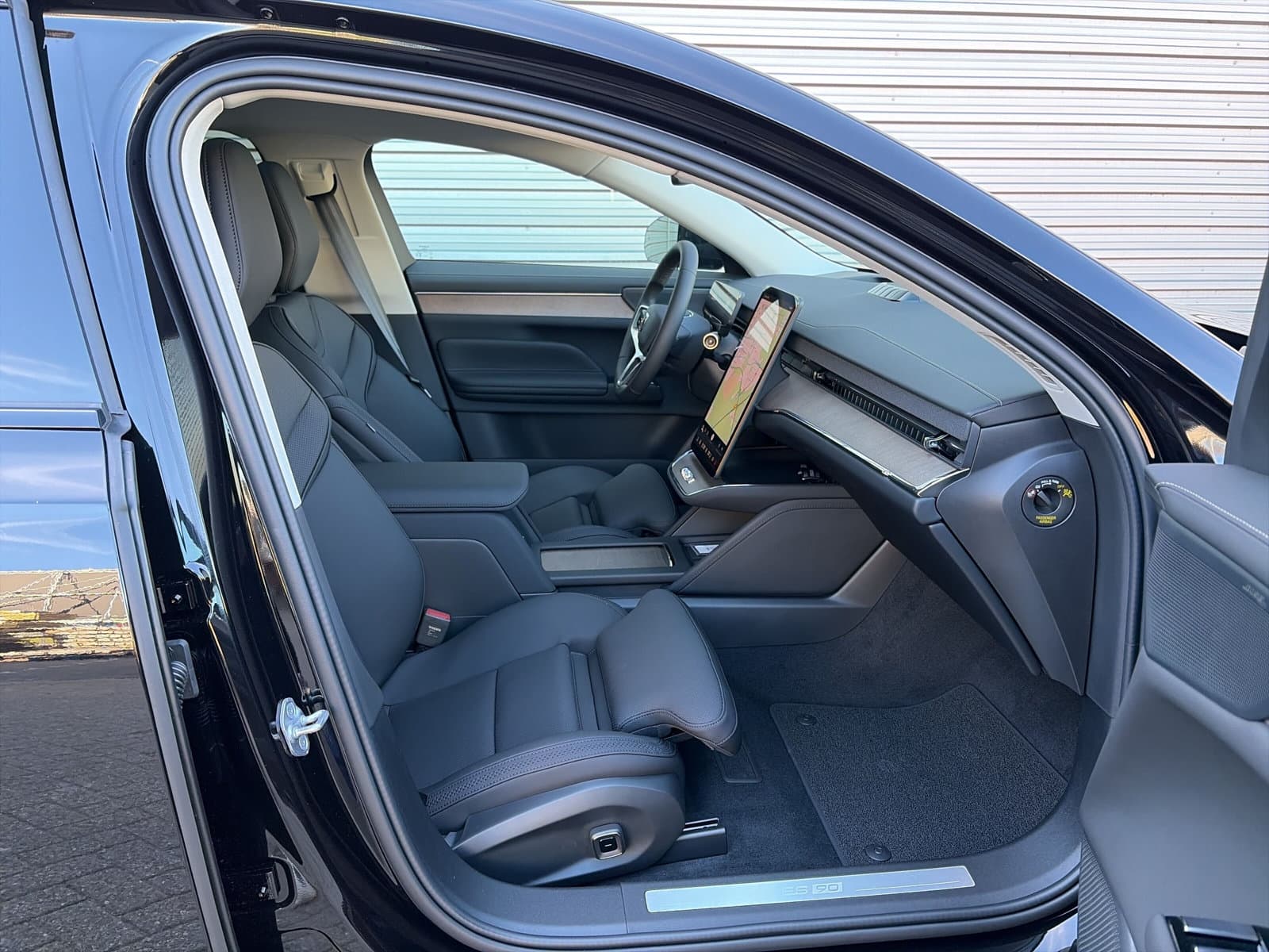 Volvo ES90 Ext. Range Plus Launch Edition 92 kWh / Uit voorraad leverbaar / Pilot Assist / thumbnail 14