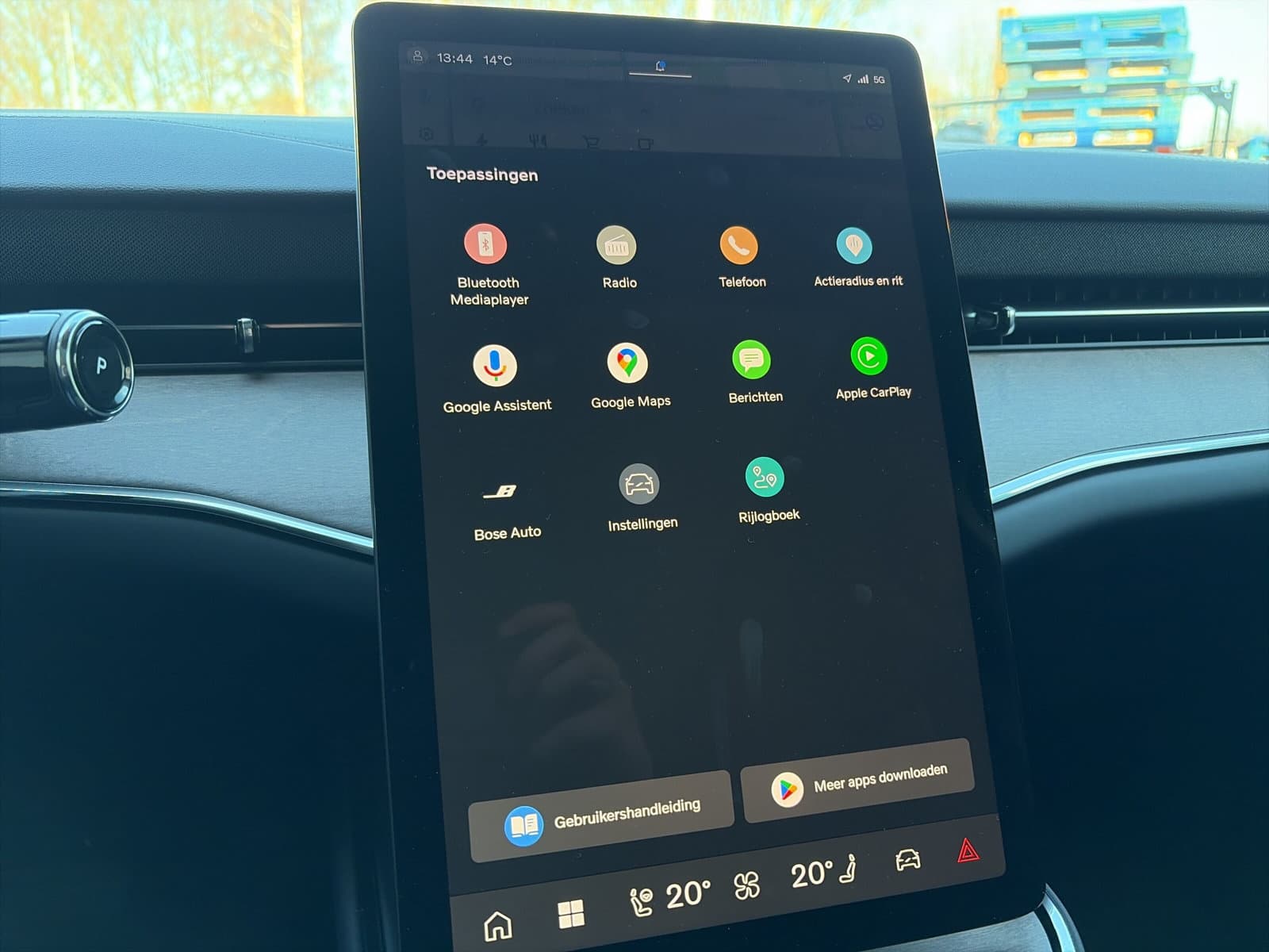 Volvo ES90 Ext. Range Plus Launch Edition 92 kWh / Uit voorraad leverbaar / Pilot Assist / thumbnail 30