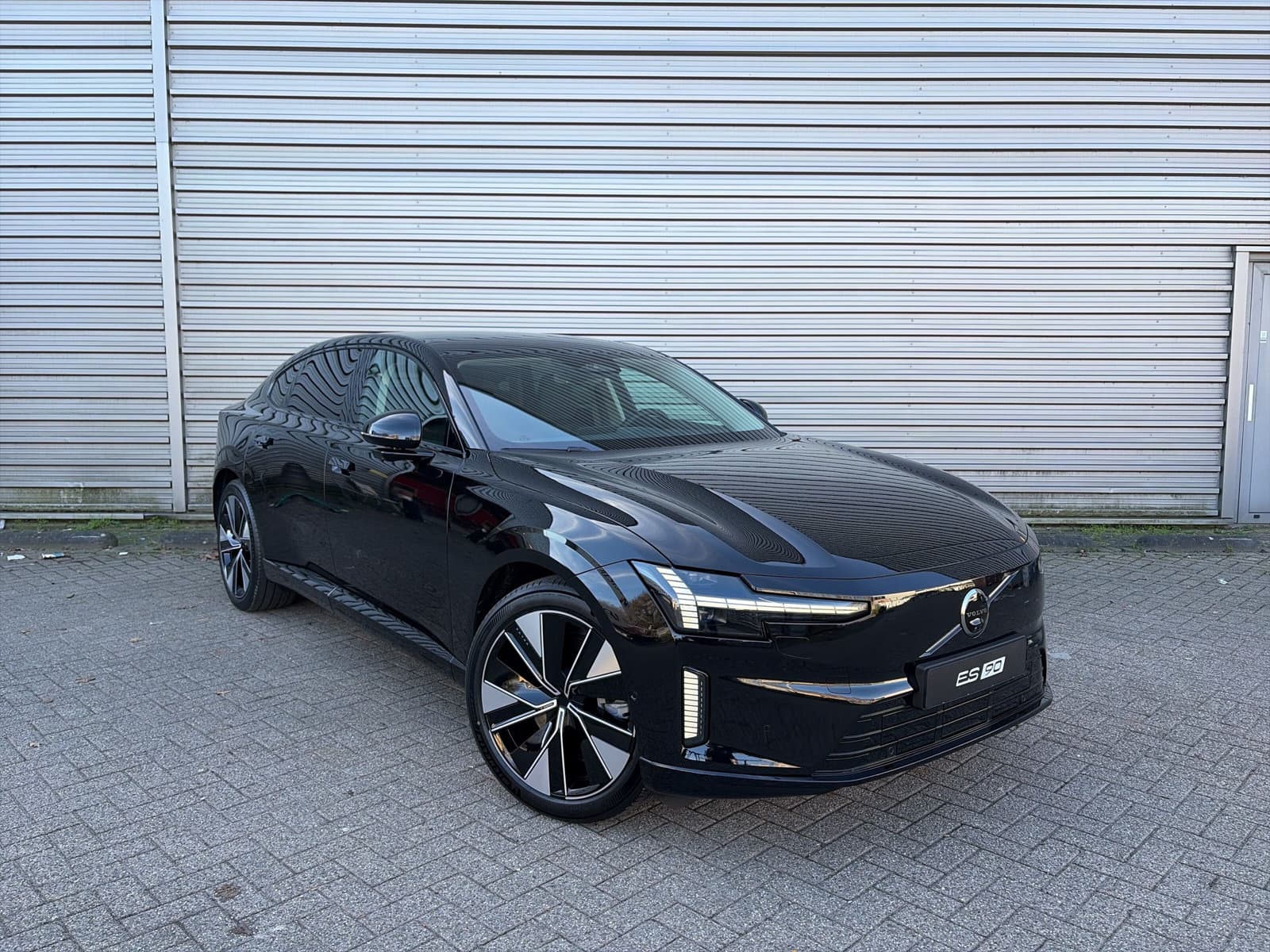 Volvo ES90 Ext. Range Plus Launch Edition 92 kWh / Uit voorraad leverbaar / Pilot Assist / thumbnail 31