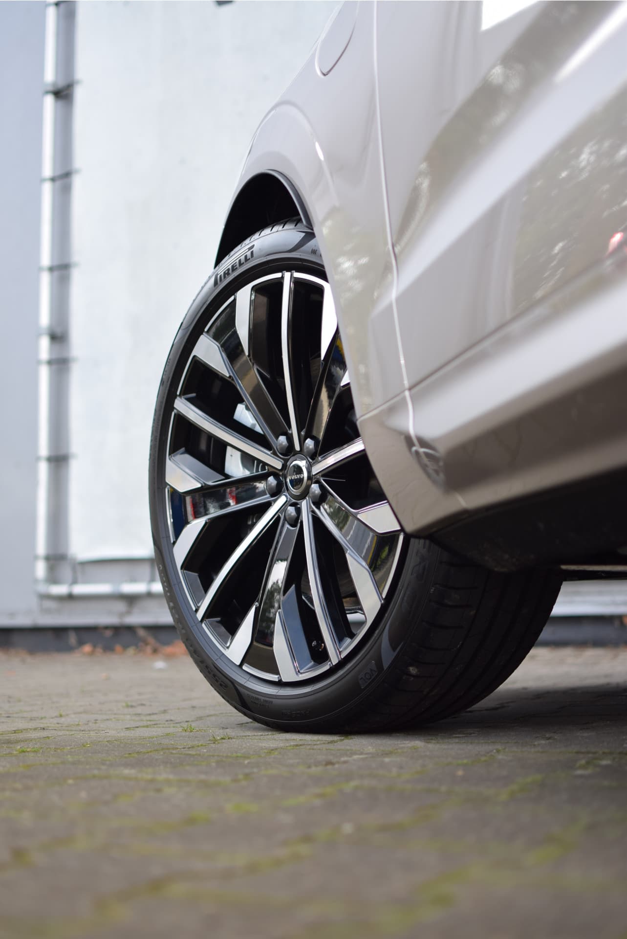 Volvo XC60 T6 350pk AWD Ultra Bright / Luchtvering / Bowers en Wilkins audio / HUD / 360 camera / Stoelmassage / thumbnail 38