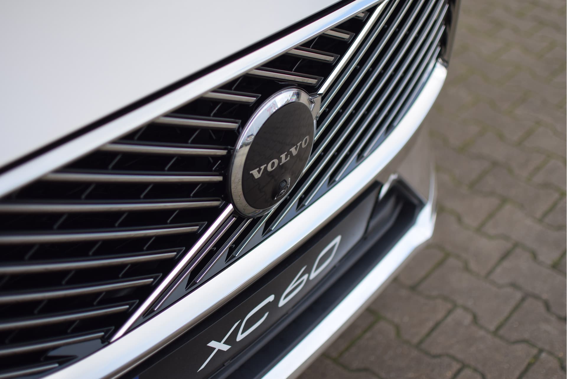 Volvo XC60 T6 350pk AWD Ultra Bright / Luchtvering / Bowers en Wilkins audio / HUD / 360 camera / Stoelmassage / thumbnail 43