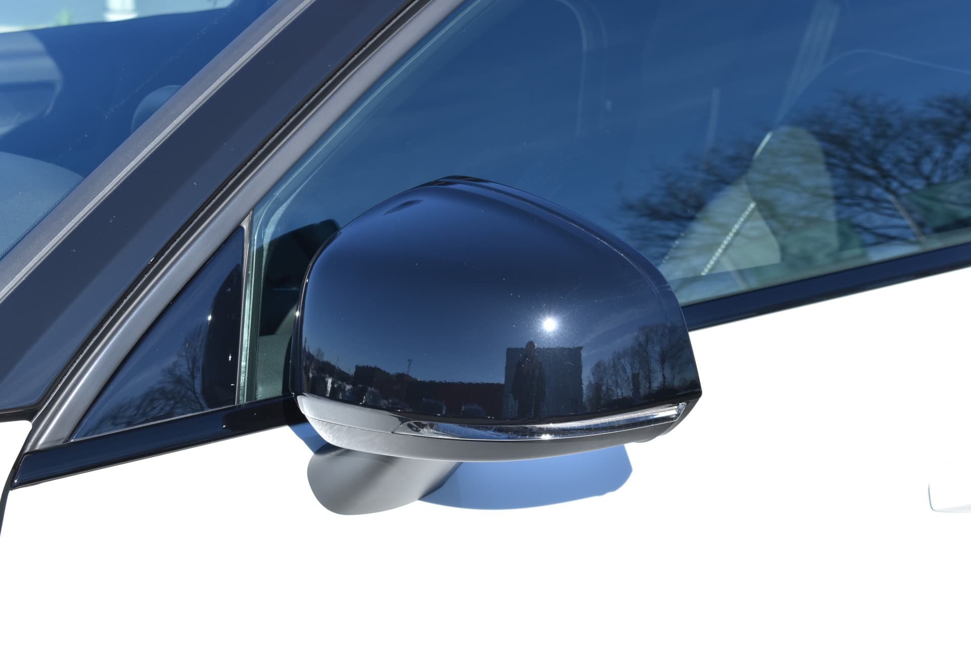 Volvo EC40 Extended Range Plus 82 kWh thumbnail 7