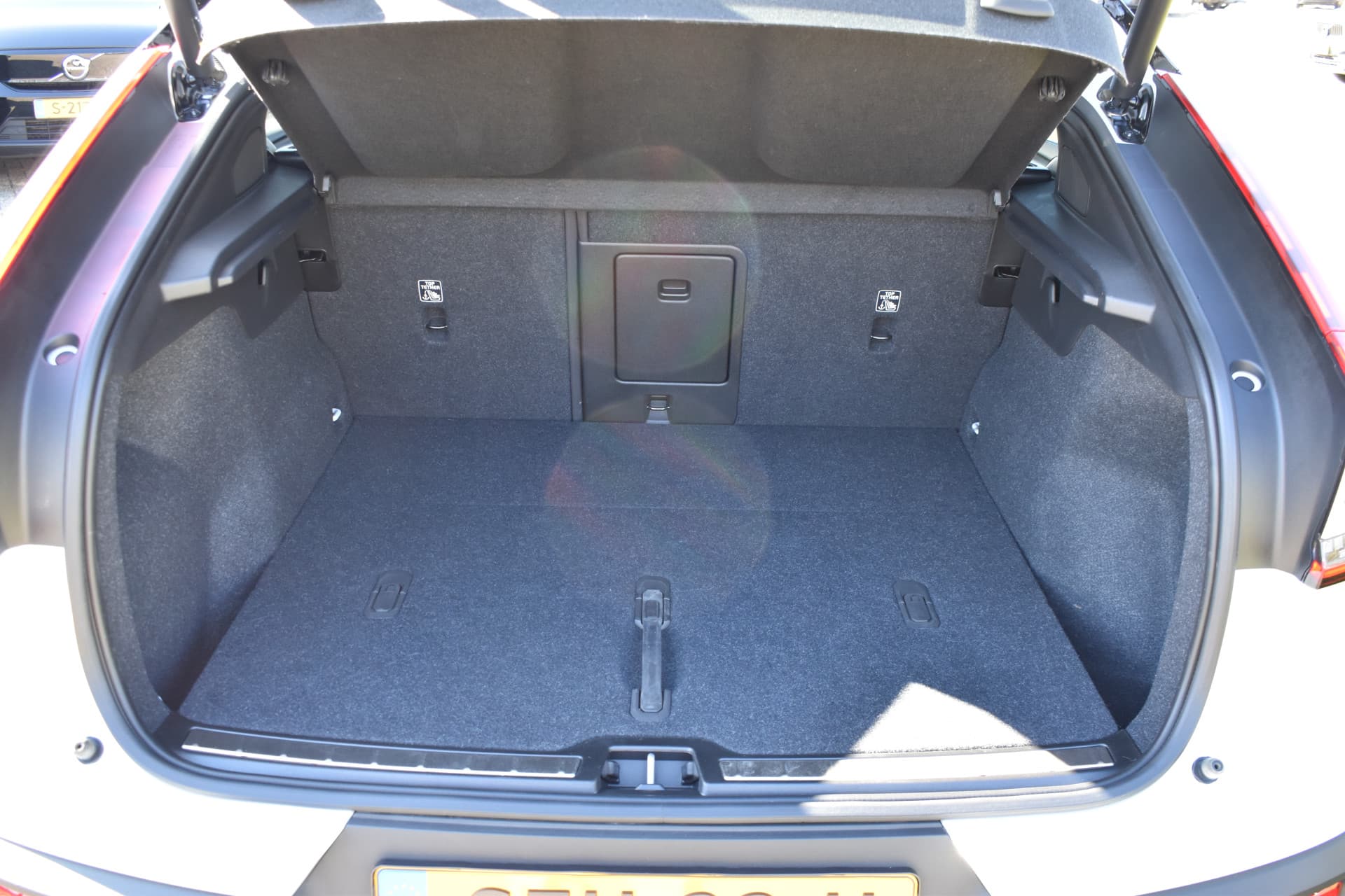 Volvo EC40 Extended Range Plus 82 kWh thumbnail 15