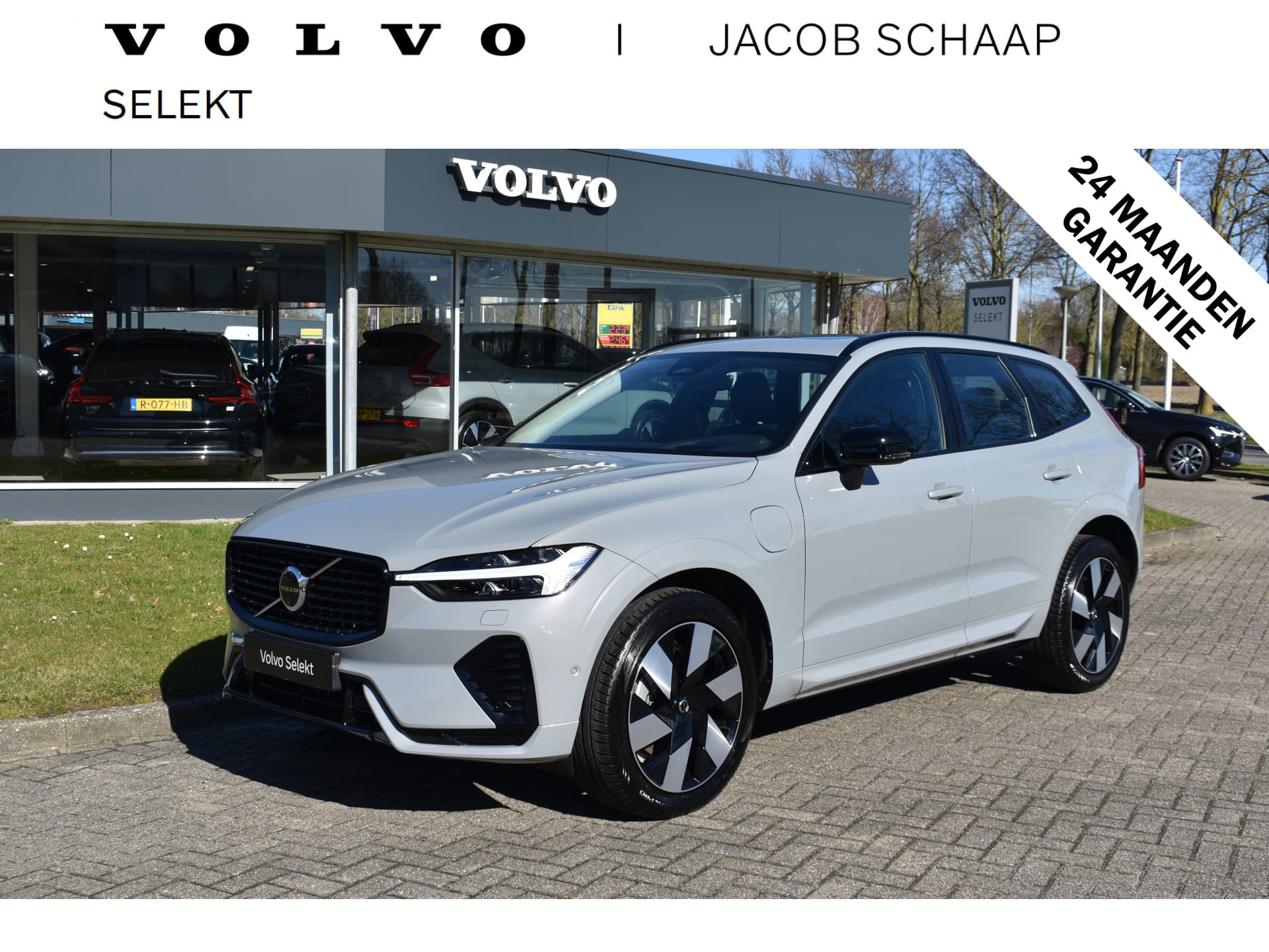 Volvo XC60 T6 AWD 350PK Plug-in Hybrid Ultimate Dark
