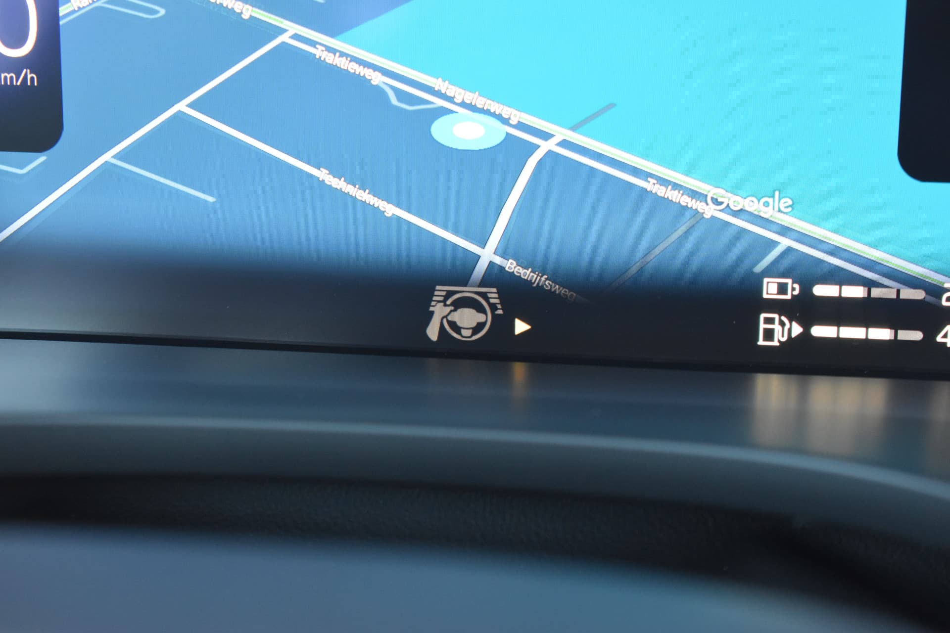 Volvo XC60 T6 AWD 350PK Plug-in Hybrid Ultimate Dark thumbnail 39