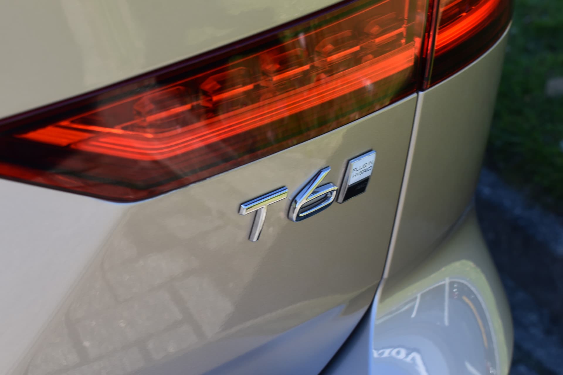 Volvo V60 T6 AWD 350PK Plug-in Hybrid Essential Bright thumbnail 12