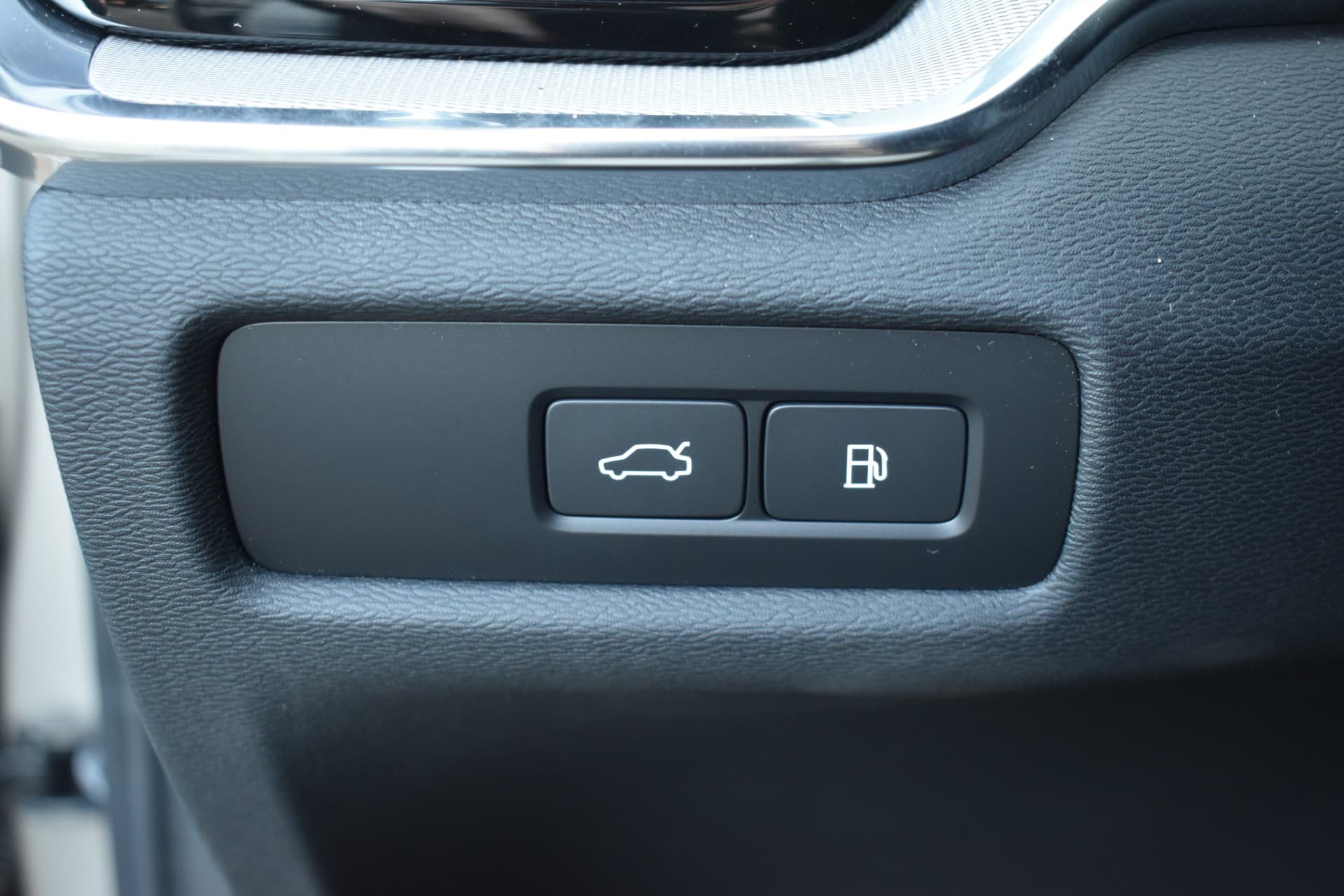 Volvo V60 T6 AWD 350PK Plug-in Hybrid Essential Bright thumbnail 23