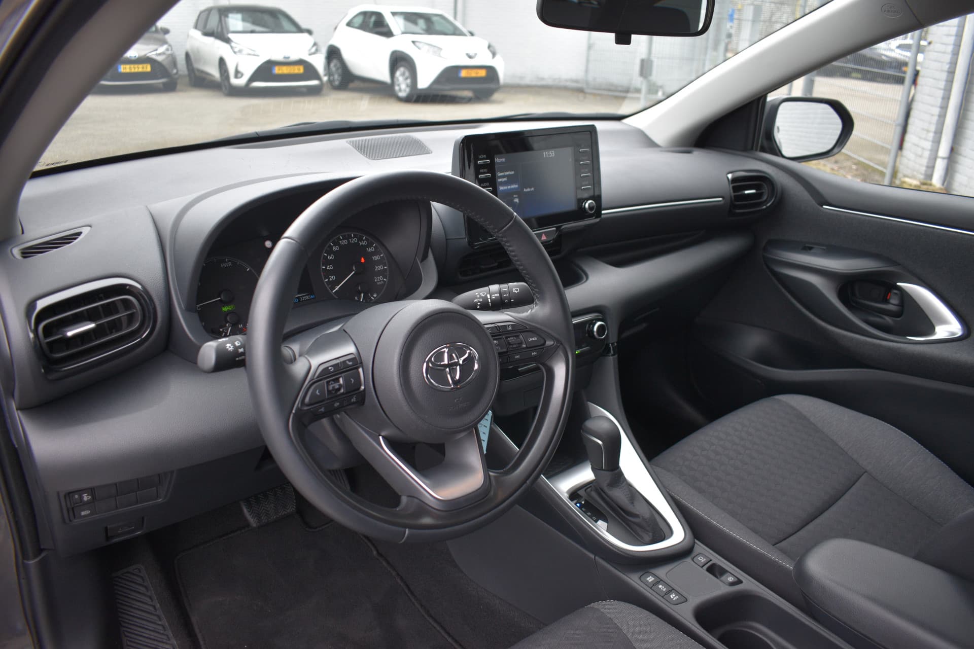 Toyota Yaris 1.5 Hybrid Active Automaat 116pk thumbnail 2