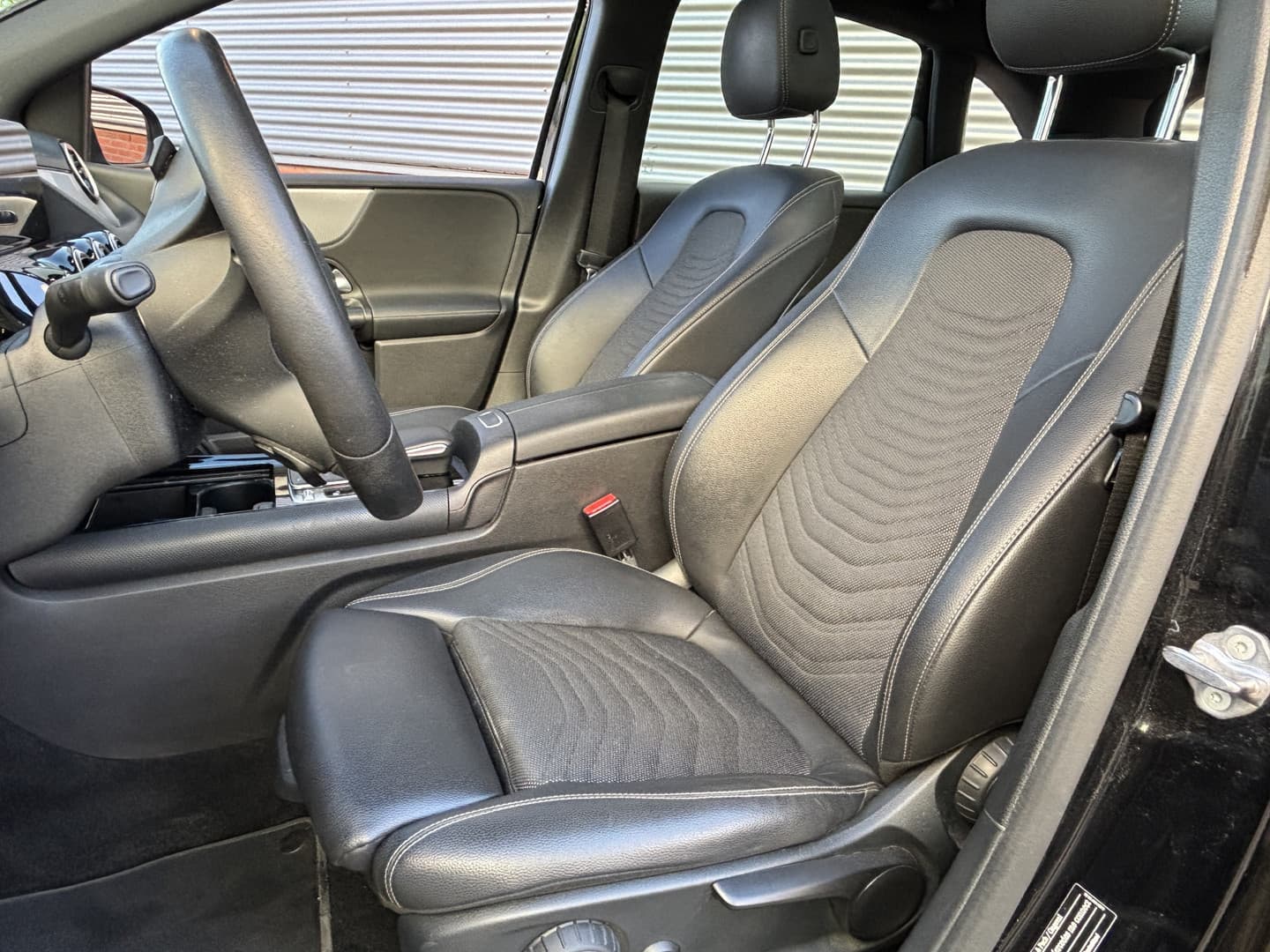 Mercedes-Benz B-Klasse 180 Business Solution thumbnail 4