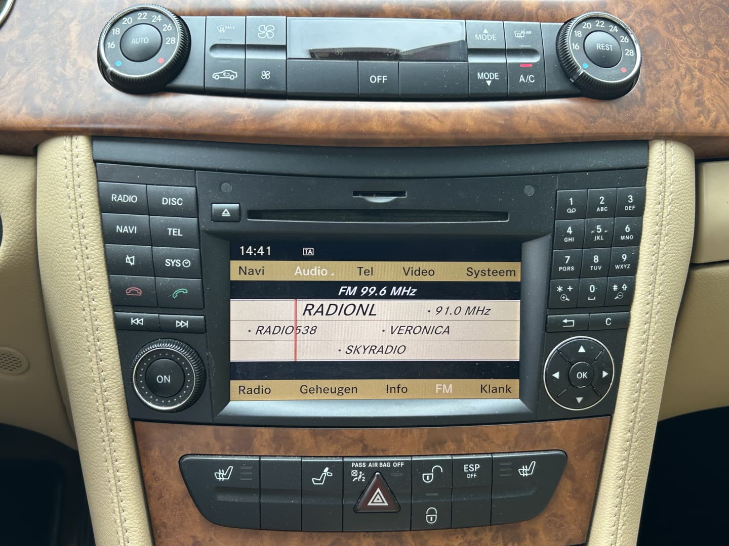 Mercedes-Benz CLS 350 CGI Prestige Plus Nette Auto thumbnail 10