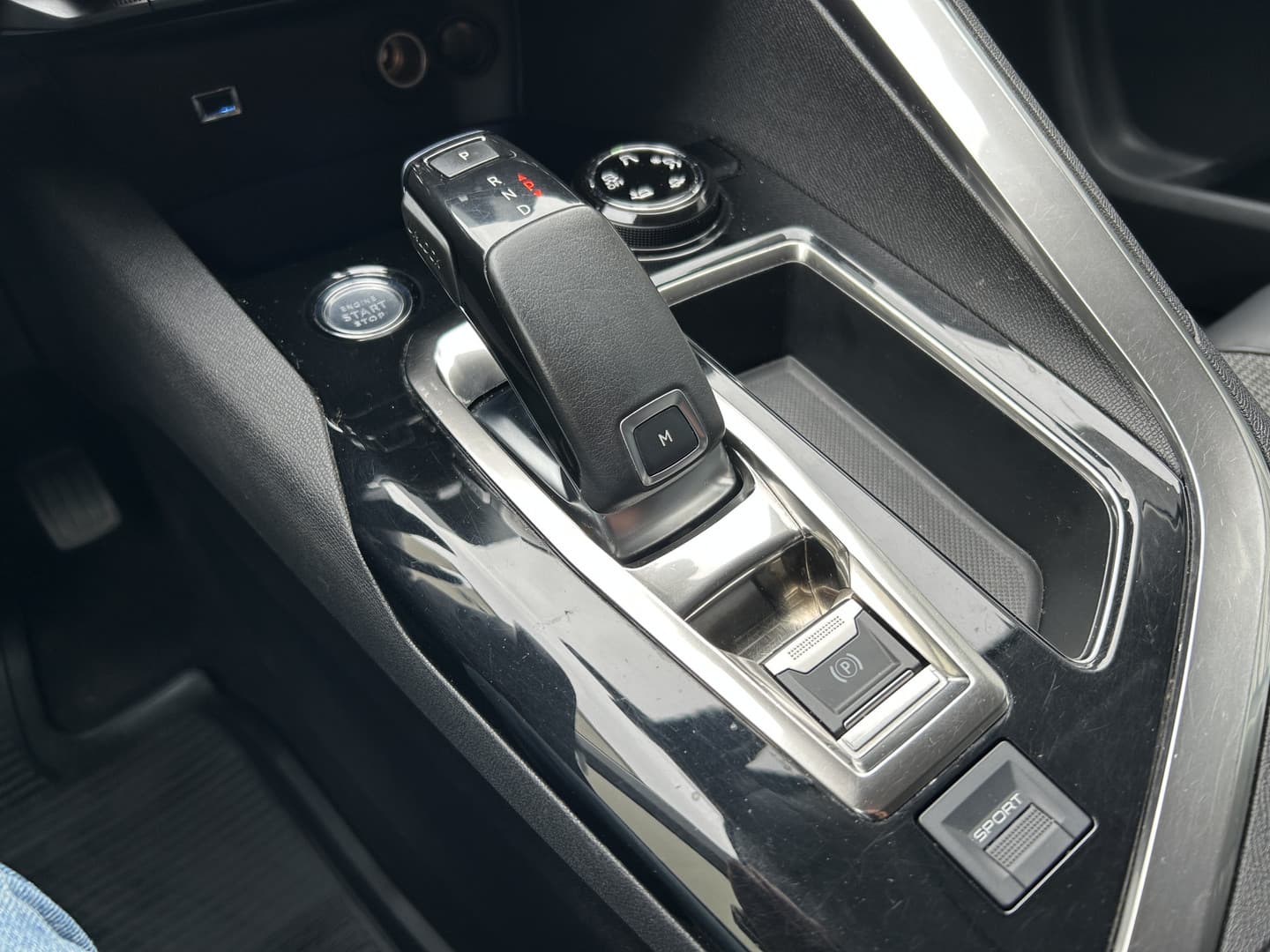 Peugeot 5008 1.6 PureTech GT-Line Nieuwe APK thumbnail 16