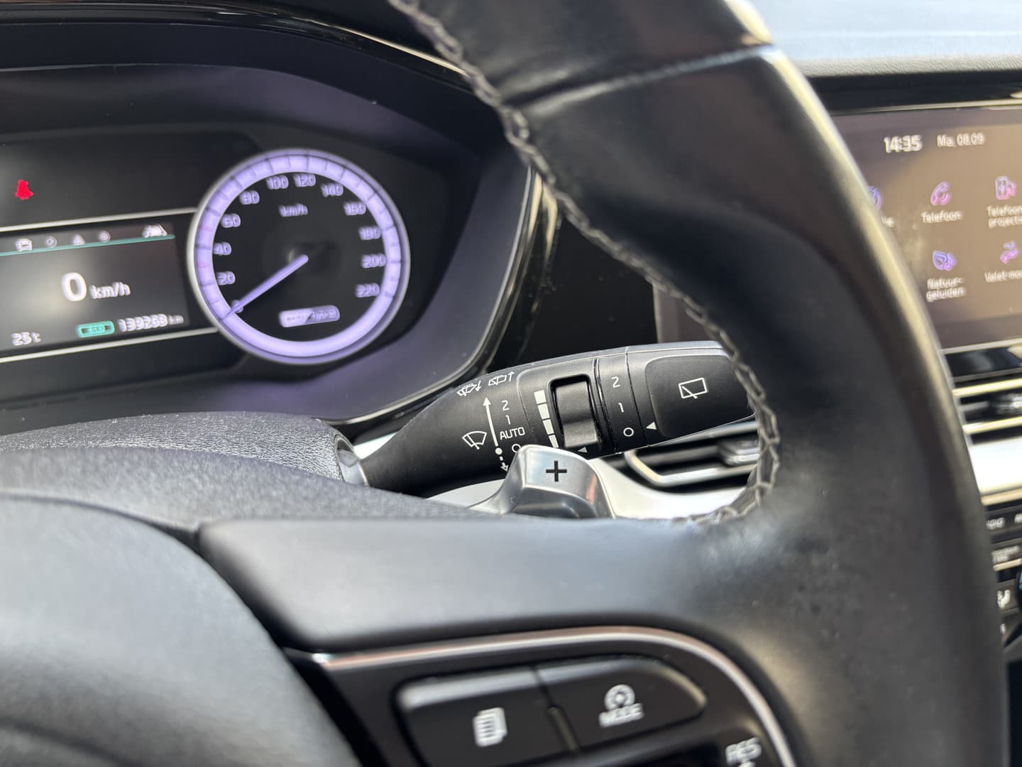 Kia Niro 1.6 GDi Hybrid DynamicLine thumbnail 10