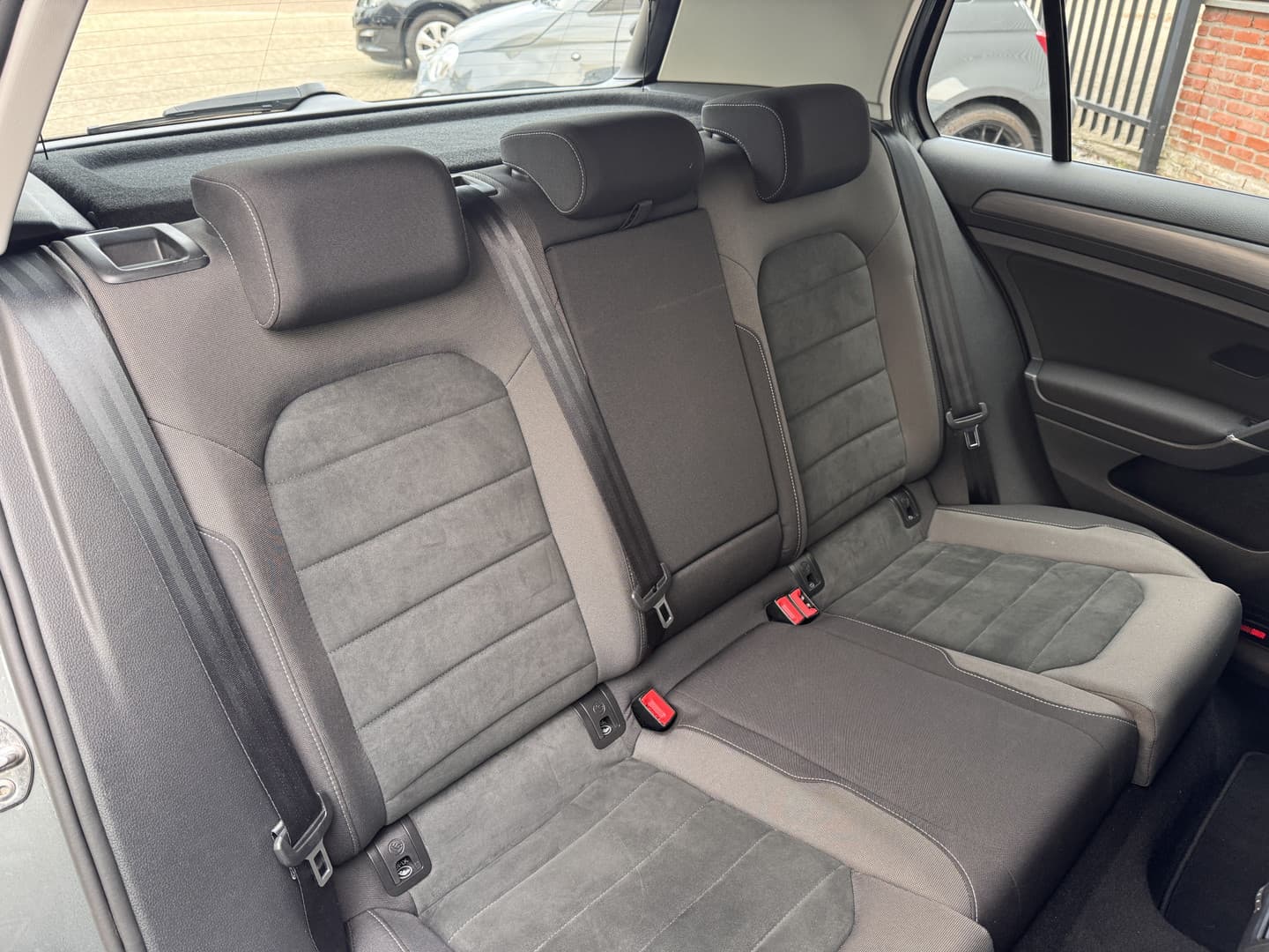 Volkswagen Golf 1.5 TSI Comfortline Business thumbnail 7