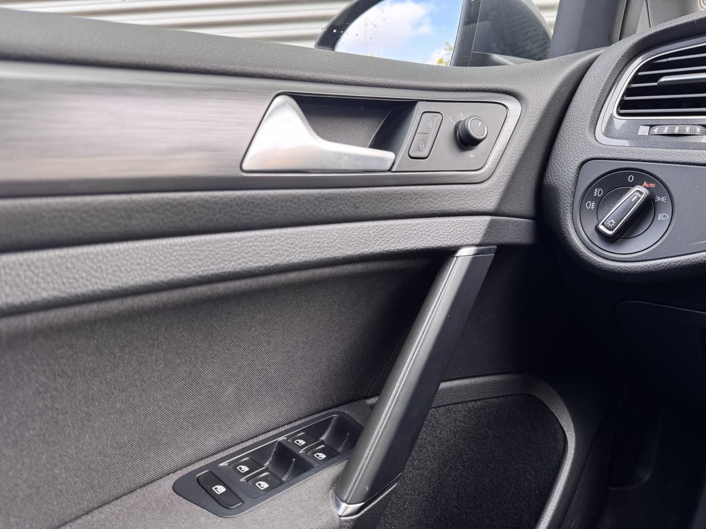 Volkswagen Golf 1.5 TSI Comfortline Business thumbnail 9