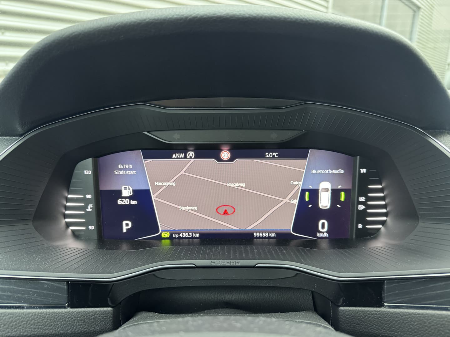 ŠKODA Superb Combi 1.5 TSI ACT Business Edition thumbnail 9