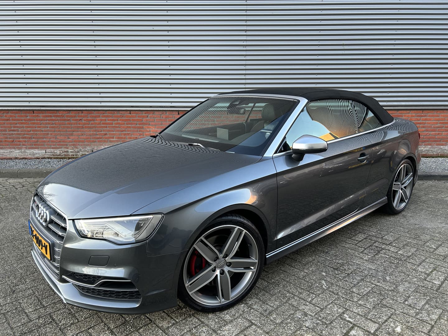 Audi S3 Cabriolet 2.0 TFSI S3 quattro Proline thumbnail 2