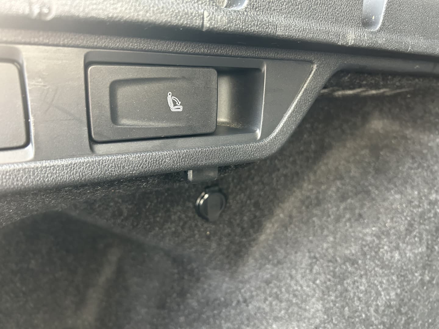 ŠKODA Octavia 1.0 e-TSI Business Edition thumbnail 21