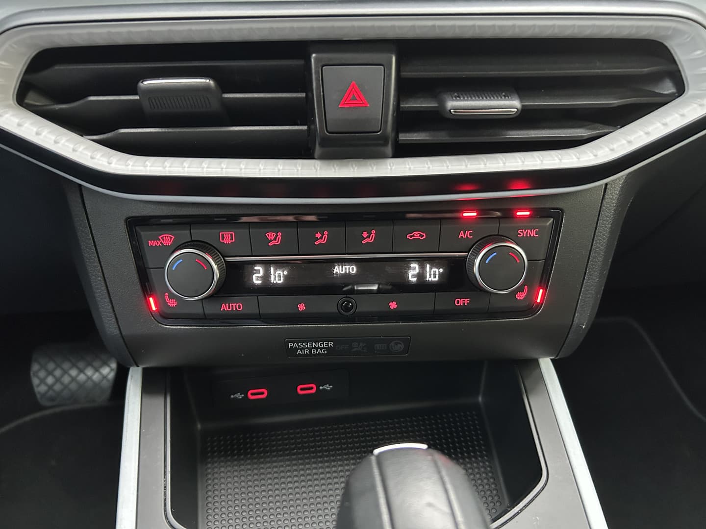 SEAT Arona 1.0 TSI Style Business Intense thumbnail 16