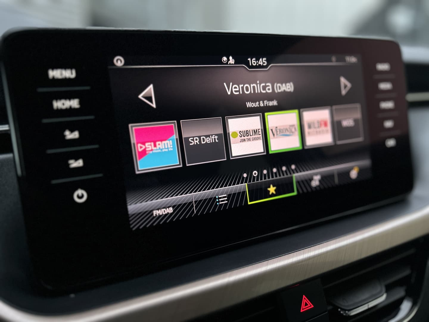 ŠKODA Kamiq 1.5 TSI ACT Business Edition thumbnail 10