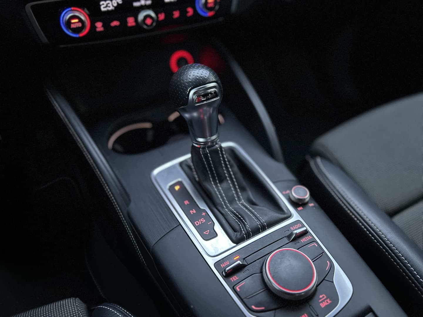 Audi A3 Sportback 1.2 TFSI Ambition Sport Edition thumbnail 13