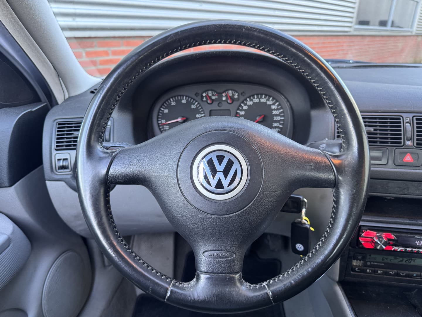 Volkswagen Golf 2.0 Highline thumbnail 7