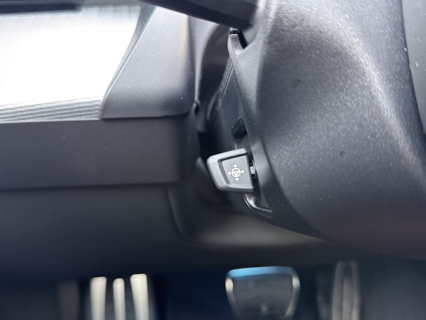 BMW 5 Serie 550e xDrive thumbnail 27