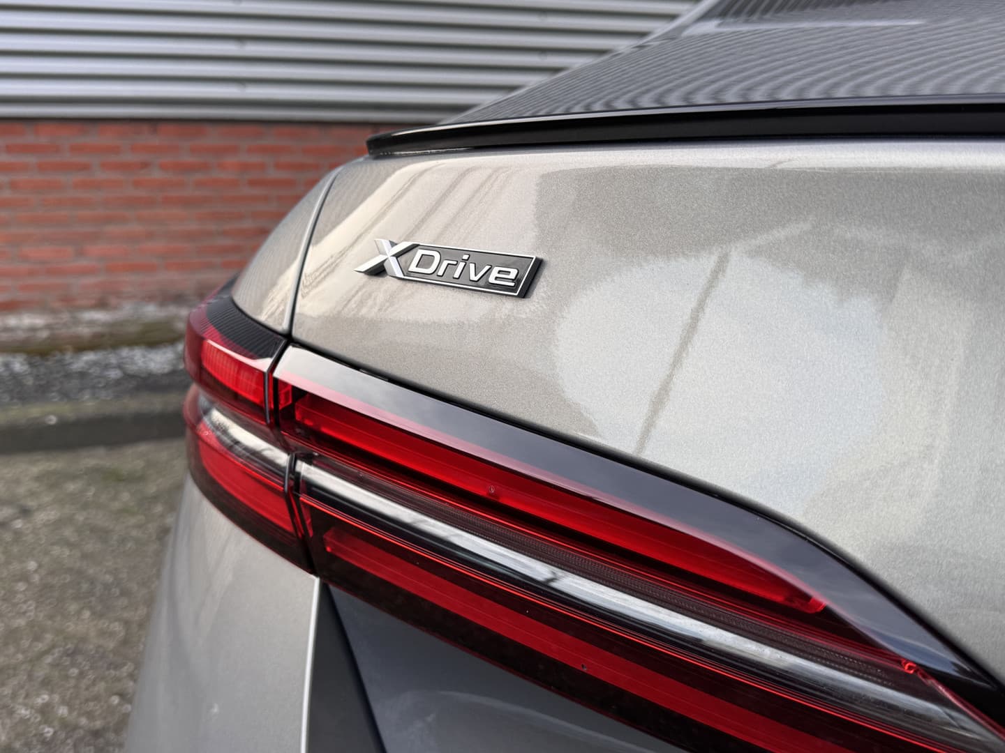 BMW 5 Serie 550e xDrive thumbnail 29