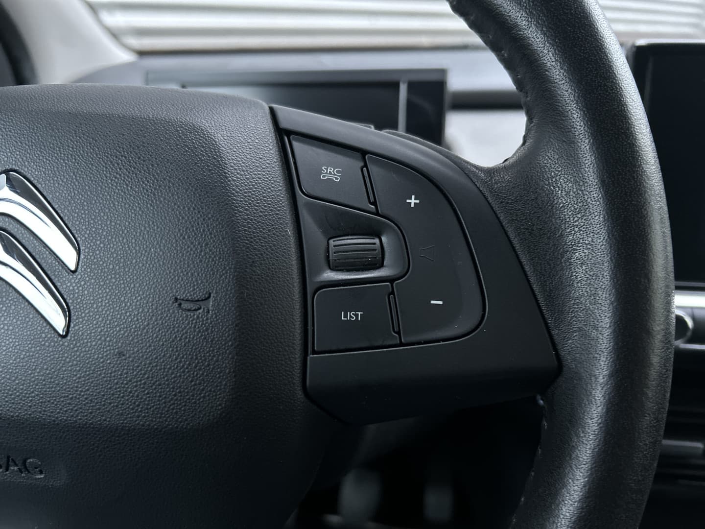 Citroën C4 Cactus 1.2 PureTech Origins thumbnail 12